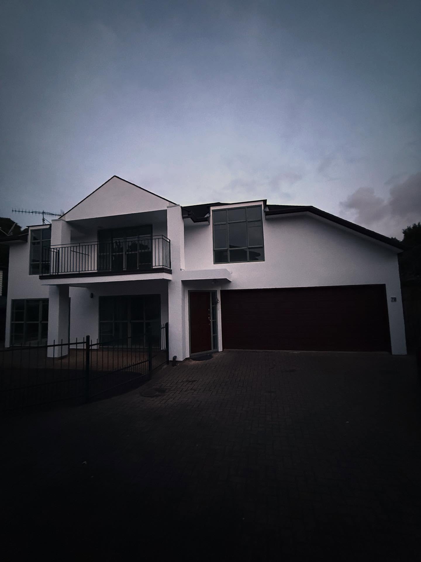 ✨ From outdated to outstanding! Here’s a peek at our latest renovation — the before and after will blow you away. 🏡 👨🎨 #BeforeAndAfter #RenovationMagic 🛠️ Every nail, every coat of paint, every detail matters. Here’s how we turned this vision into reality. What’s your favorite part of this transformation? #interiordesign #homeimprovement #silverstaterenovations