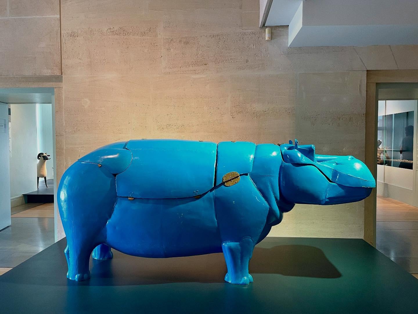 Between Chartres, Lalanne, Rick Owens, Davis Hockney and Paul Poiret … my soul is filled with beauty and inspiration. #jewrlrydesigner #finejewelrydesign #artist jewelry designer #luxuryjewelrycollection #airbnbpioneertown