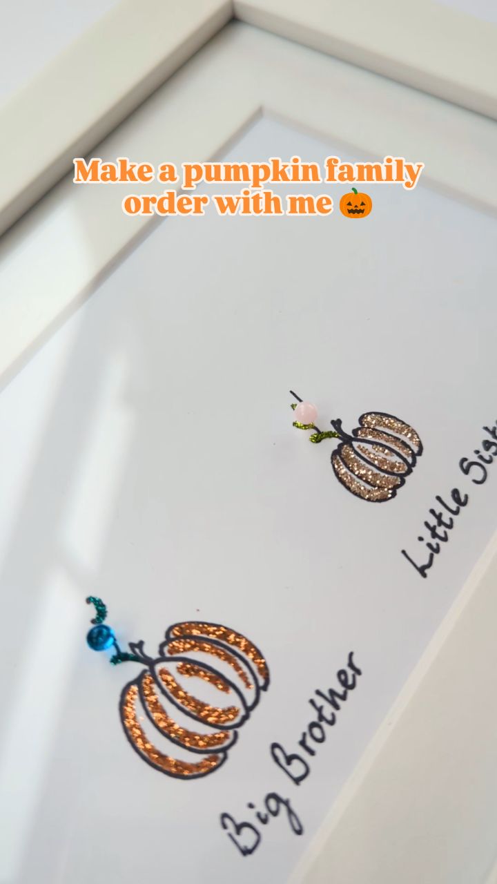 Get ready for the spooky season and make a pumpkin family frame with me 🎃
Add all your family members to our fun family frames, you can pick any object or animal!
You can also make your own in one of our workshops! 🧡
£20 per child
£30 per adult
#microwavekiln #fusedglass #chestershop #thingstodoinchester #personalisedgifts #glassart #fusedglassart #chester #fusedglassworkshop #fusedglassgifts