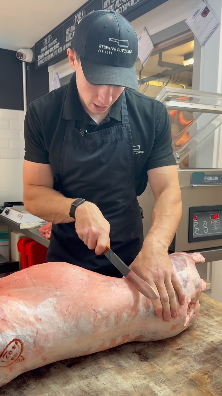 Who’s heading in for a roasting joint today?
Why not go for beautiful leg of lamb with our mint sauce from the Butcher’s larder? 🐑 👀
We’ll see you soon for a great Saturday! Open until 3pm!
#roastlamb #lambjoint #legoflamb #meatlovers #meat #sundayroast #lambelly #stayhungrywokingham #butcher #localbusiness #fyp #tasty