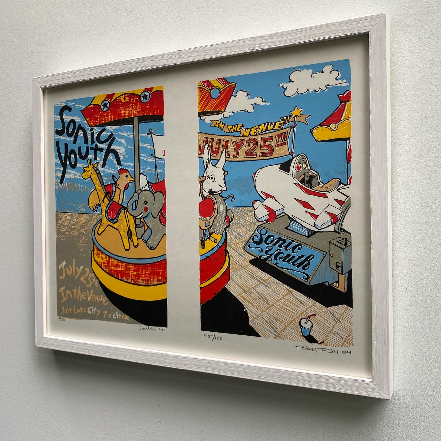 Just a simple white woodgrain frame for this Sonic Yourh limited edition gig poster. Purrrrr! Frame moulding by Crawford Picture Mouldings.
#sonicyouth
#crawfordpicturemouldings
#wellingtonframers
#newzealandframers