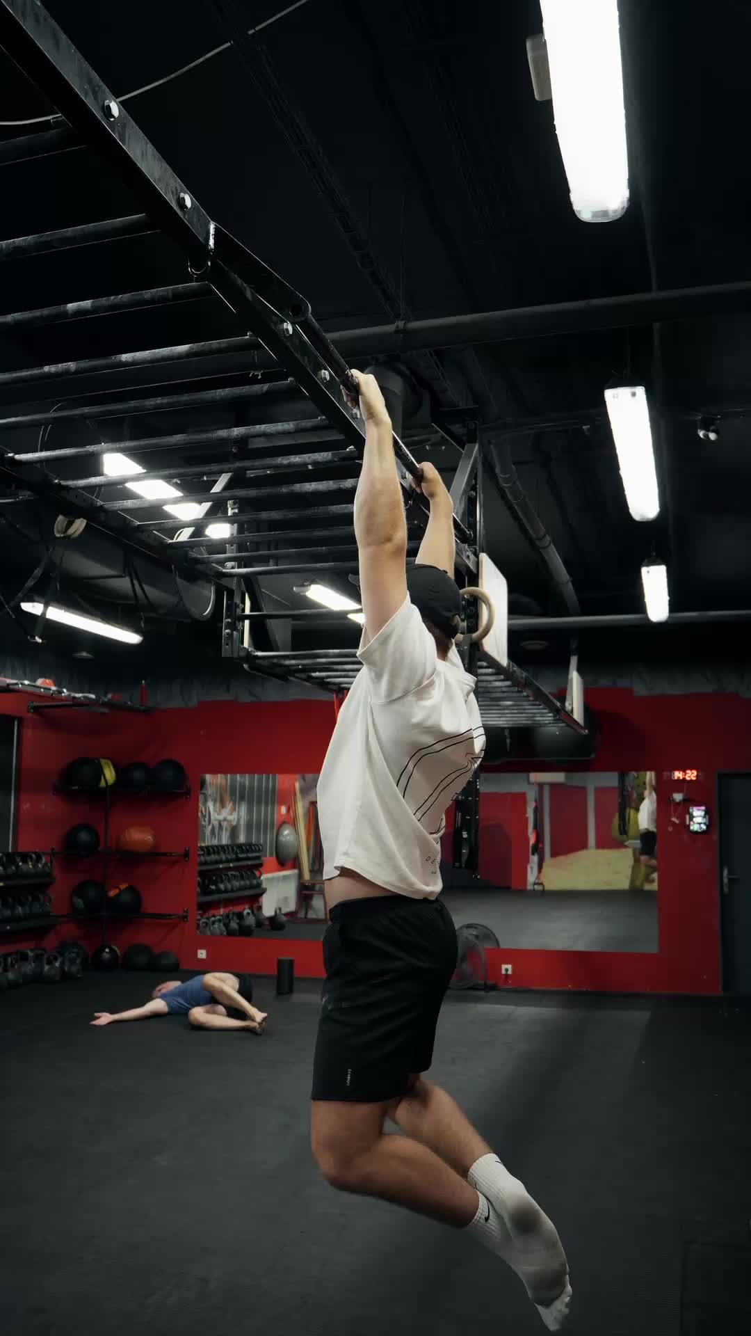 Wrong form: Pulling with the legs behind the body causes the lower back to arch. This breaks the straight body line, reduces core engagement, and makes the pull-up less efficient.... Correct form: Keep your legs slightly in front of you, engage your abs, and maintain a neutral spine. Studies on pull-up mechanics highlight that a hollow body position (posterior pelvic tilt + engaged core) leads to greater latissimus dorsi and abdominal activation, improving both strength and injury prevention