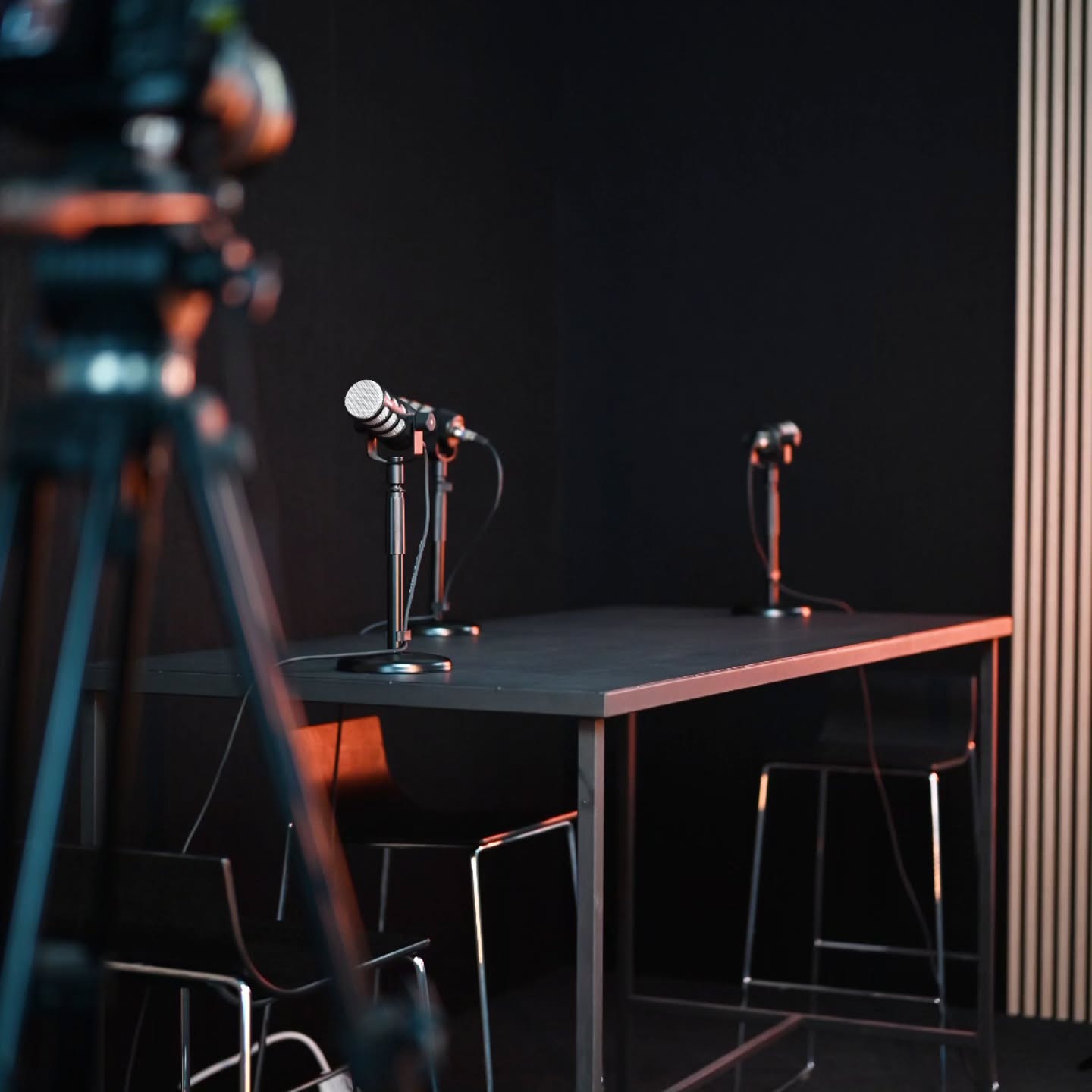 Pasiruošę #tinklalaidės filmavimui
#podcaststudija #videostudija #fotostudijakaune #kaunas #kaunastic #kurėjai