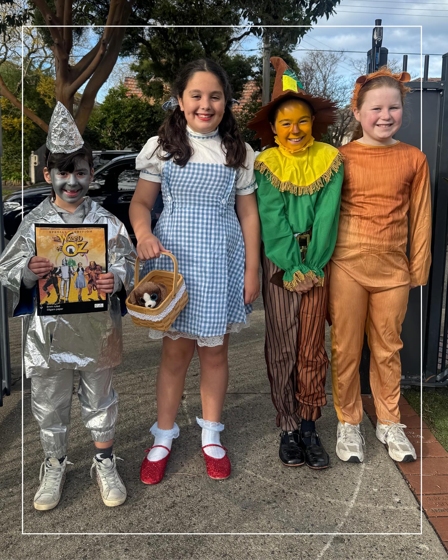 What a day! Book Week was filled with colour, laughter and some truly amazing costumes. From wizards to superheroes, animals to adventurers! Now the real mystery… who loves dressing up more: the students or the staff?
A huge thank you to Ms Jackson for all her tremendous work in making Book Week such a memorable occasion every single year!
