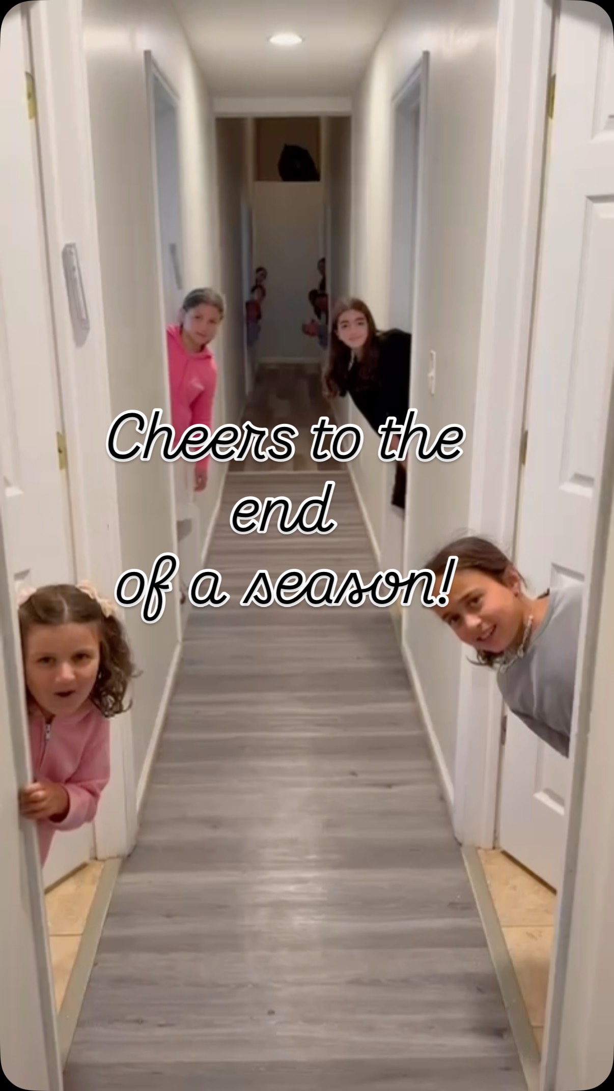 Summer season has come to an end! But who’s closing the bungalow?!
#bungalow #comedy #content #sister #summer #cleaning