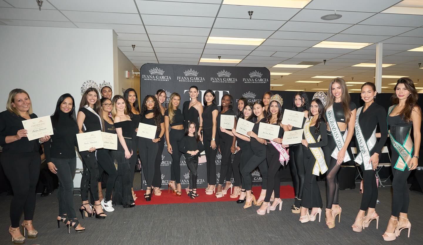 To all the incredible queens from the USA,
Thank you for bringing your strength, beauty, and passion to our Masterclass! You lit up the room with your energy and showed us the true meaning of confidence and sisterhood ✨ I’m beyond grateful to have shared this journey with you.
A huge thank you to @ivanagarciaacademy and @ivanavgarcia for hosting us so warmly and making this dream possible! 🇺🇸
USA Queens, keep shining, keep inspiring, and keep conquering the world 👑❤️