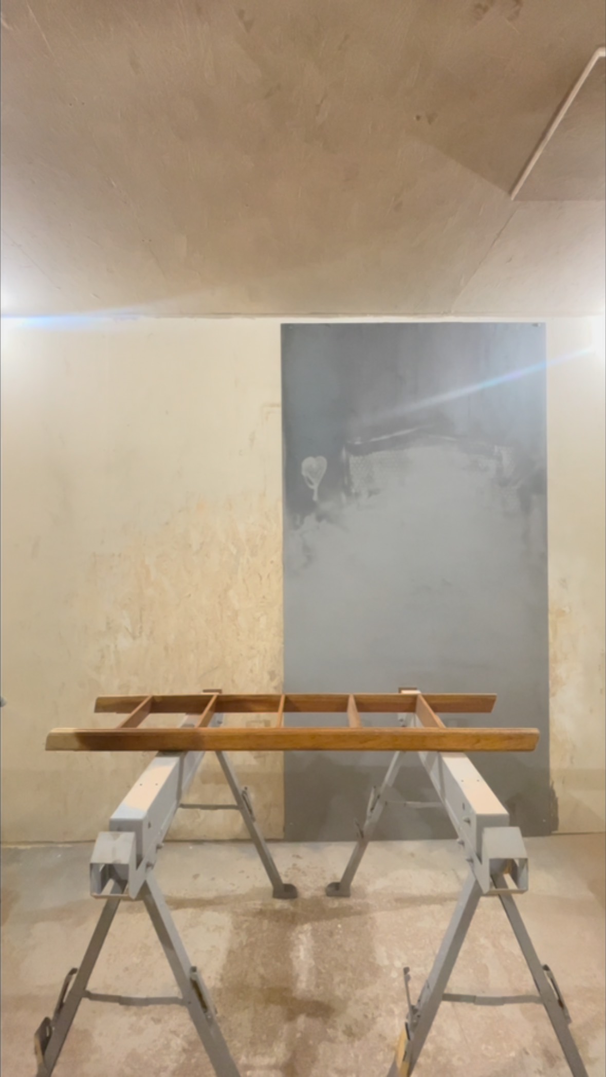 Aerogommage d’un échelle en bois massif #aerogommage #fyp #bois