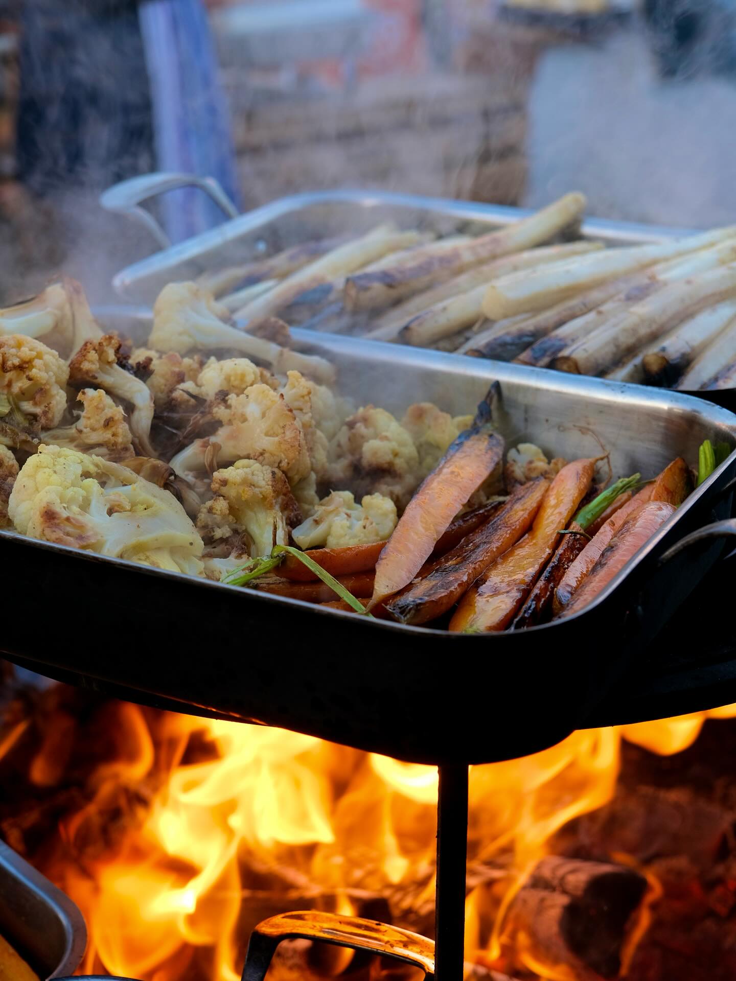 Der Sommer neigt sich dem Ende zu – die Grill-Saison noch lange nicht! 🔥🍢
BBQ-Time für eure nächste Party: Wir feuern die Glut an, ihr die Gäste – und schon gibt’s frisch Gegrilltes als Catering für Firmenfeiern, Team-Events oder private Feste.
Wird heiß, versprochen. 😉
#bbq #catering #strandsalon