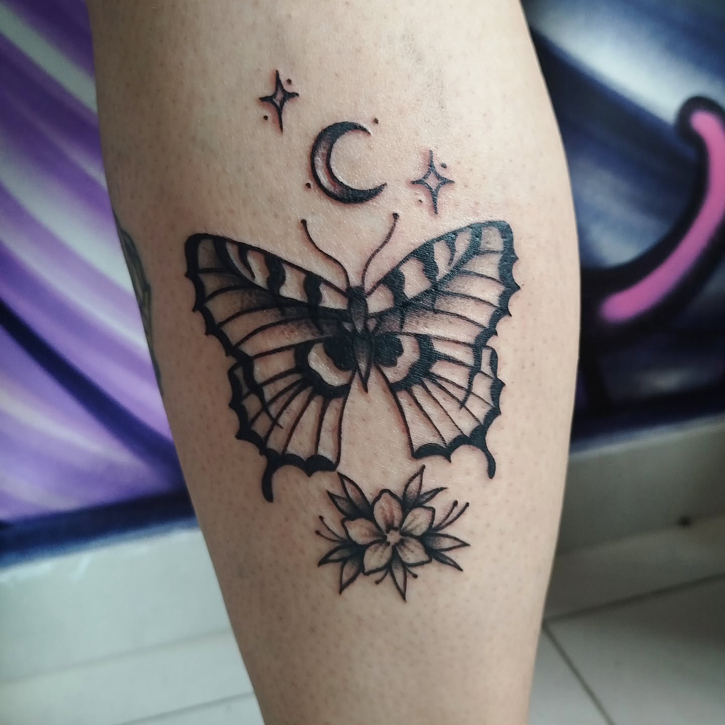 Necessário se transformar para poder em fim voar @luagmnz
#tradicionaltattoos #oldschooltattoo
#tattoooldschool #tattooblackwork