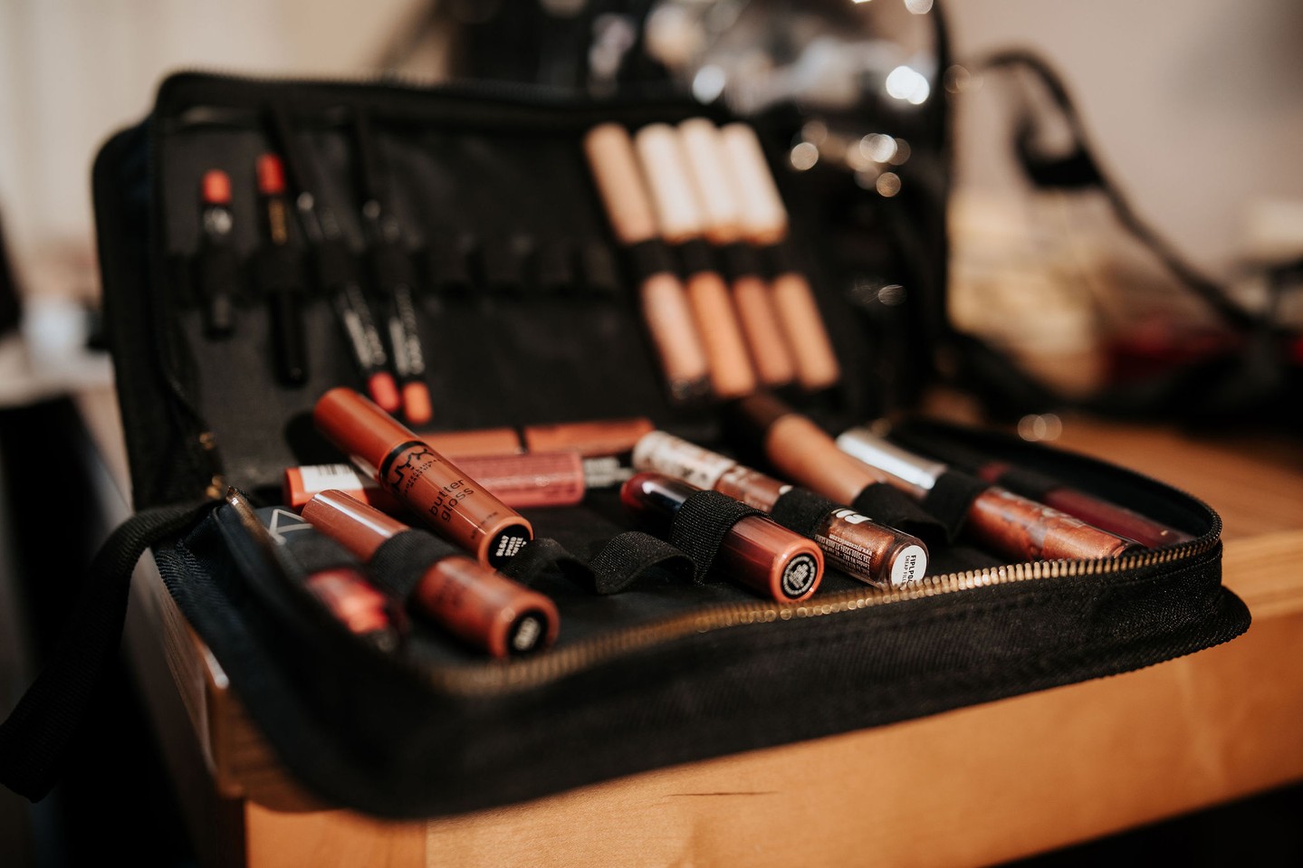 ✨ Tip Tuesday ✨ | Beauty Service #4: Know What’s Included!
When booking your beauty services, clarity is key. Does your package include both hair and makeup? Are touch-up kits, travel fees, or early start times covered? Every detail matters when planning your big day, and understanding your package ensures a flawless, stress-free experience. At Ascendance Productions, we believe transparency leads to confidence—so you can focus on celebrating your special moments, not worrying about the fine print. Let’s make your beauty prep as seamless as the rest of your event. 💄✨
Have questions or need guidance? Reach out to info@ascendanceproductions.com—we’re here to help you shine!
Photo Creds: Bella Cattura Studios
#TipTuesday #WeddingPlanning #BeautyTips #AscendanceProductions #EventBeauty #SeamlessCelebrations