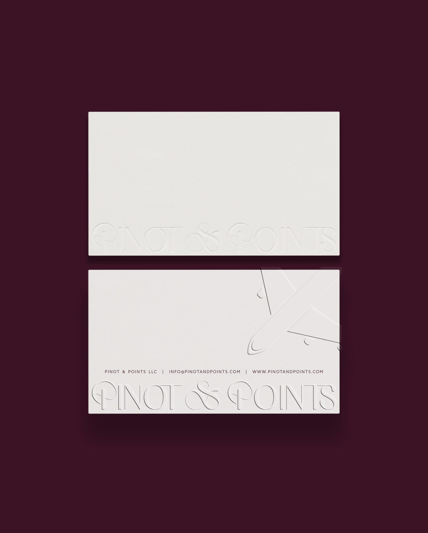 Brand collaterals keep your identity sharp and consistent.
> This carousel: business card + gift card set.
.
.
.
#editorialdesign #brandexperience #luxurydesign #brandcollateral #visualstorytelling #designstudio #brandidentitydesign #creativebranding #lesmarteaustudio