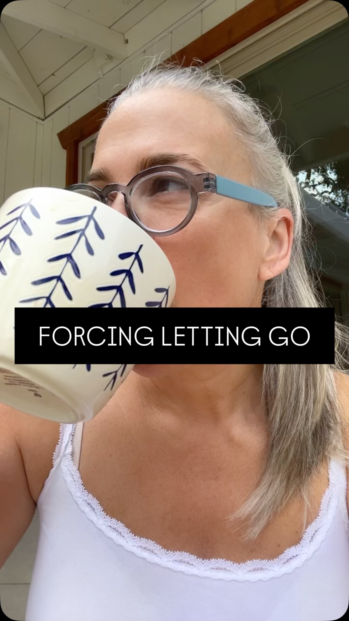The thing about “letting go.” Give me an example of this in your life.
#lettinggoquotes #changeyourthinking #midlifewoman #mycallinginlife #menopause