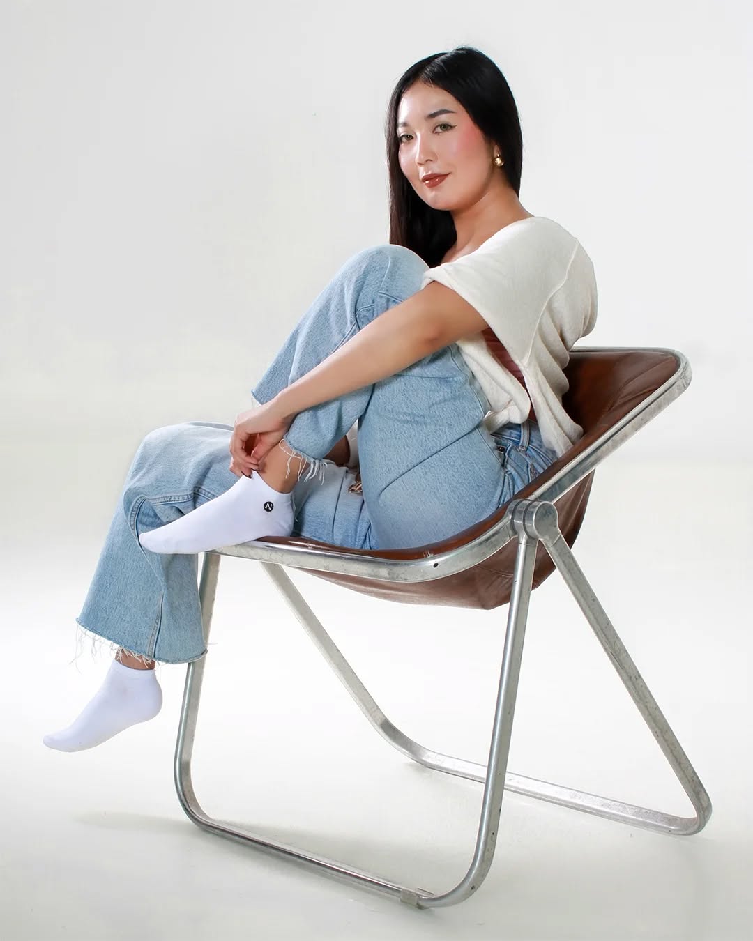 🧦✨ Nuestros nuevos básicos se adaptan a ti: versátiles, cómodos y listos para acompañar cualquier outfit.
#Nomabasics #nomaoutfitters #calcetines #style