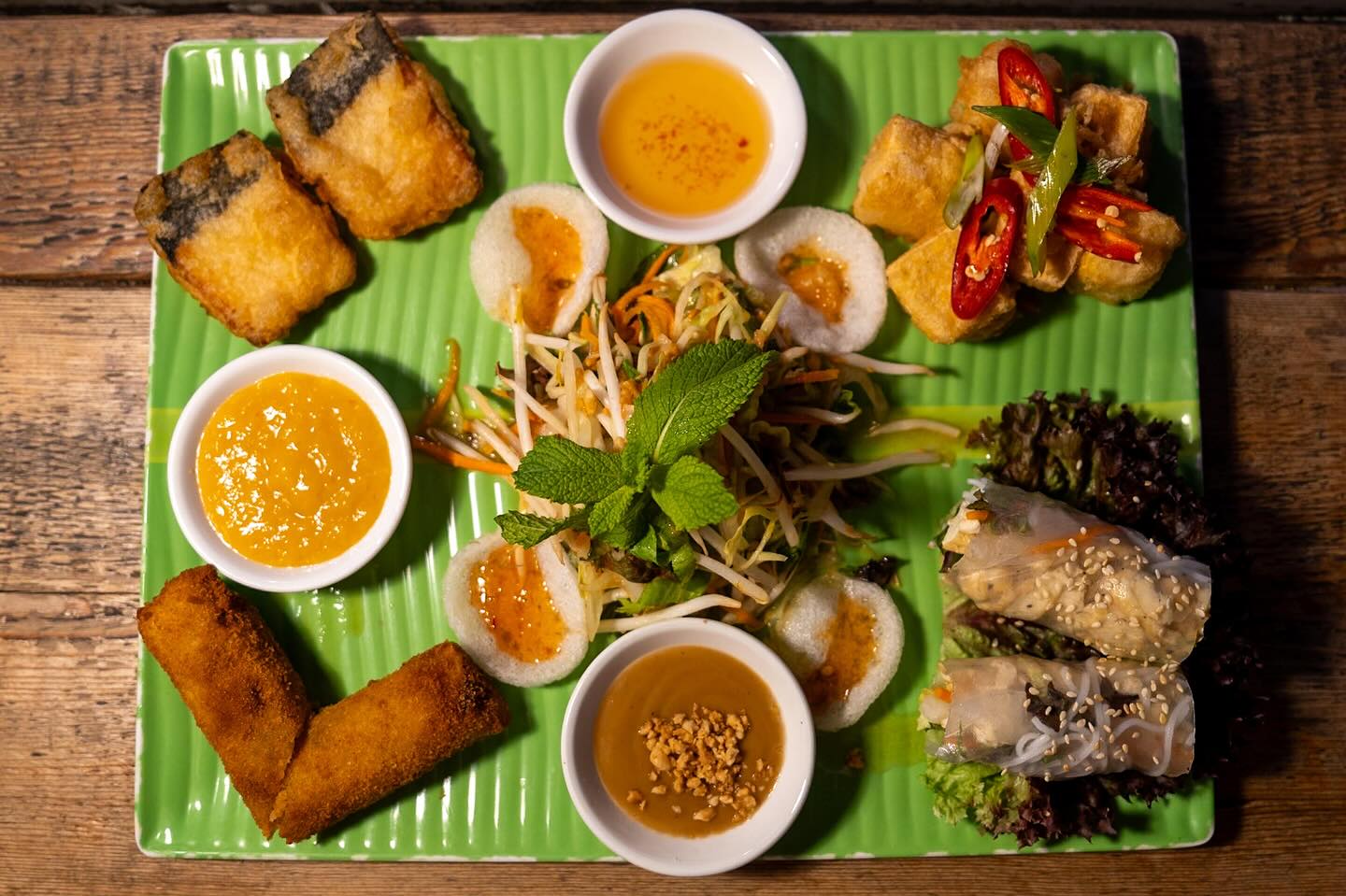 EVERY SUNDAY FROM THE 7th OF SEPTEMBER VIET EXPERIENCE AND BOTTOMLESS MIMOSA, PROSECCO OR SANGRIA #london #bottomlessmimosas๐พ #bottomless #brunch #sundaybrunchday #sangria #lgbt #lgbtqiapn๐๐ณ๏ธโ๐ #queer #funk