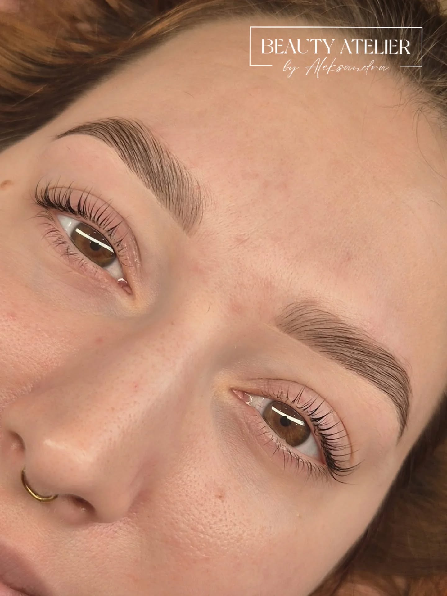 ✨ Wow-Effekt in nur einer Behandlung! ✨
Mit Wimpernlifting + Augenbrauenlifting + Augenbrauenfärben zaubern wir dir einen frischen, ausdrucksstarken Look – ganz ohne Make-up. 💖
👉 Swipe für die Vorher/Nachher-Bilder und überzeuge dich selbst von dem natürlichen, aber sichtbaren Ergebnis!
Perfekt für alle, die morgens Zeit sparen und den ganzen Tag über gepflegt aussehen möchten. 🌸
#Wimpernlifting #Wimpernlaminierung #Wimpern #Lashes #Lashlifting #Augenbrauenlifting #BrowLifting #Augenbrauenfärben #BeautyStudio #Kosmetikstudio #Niederösterreich #Mistelbach #VorherNachher #natürlicheschönheit