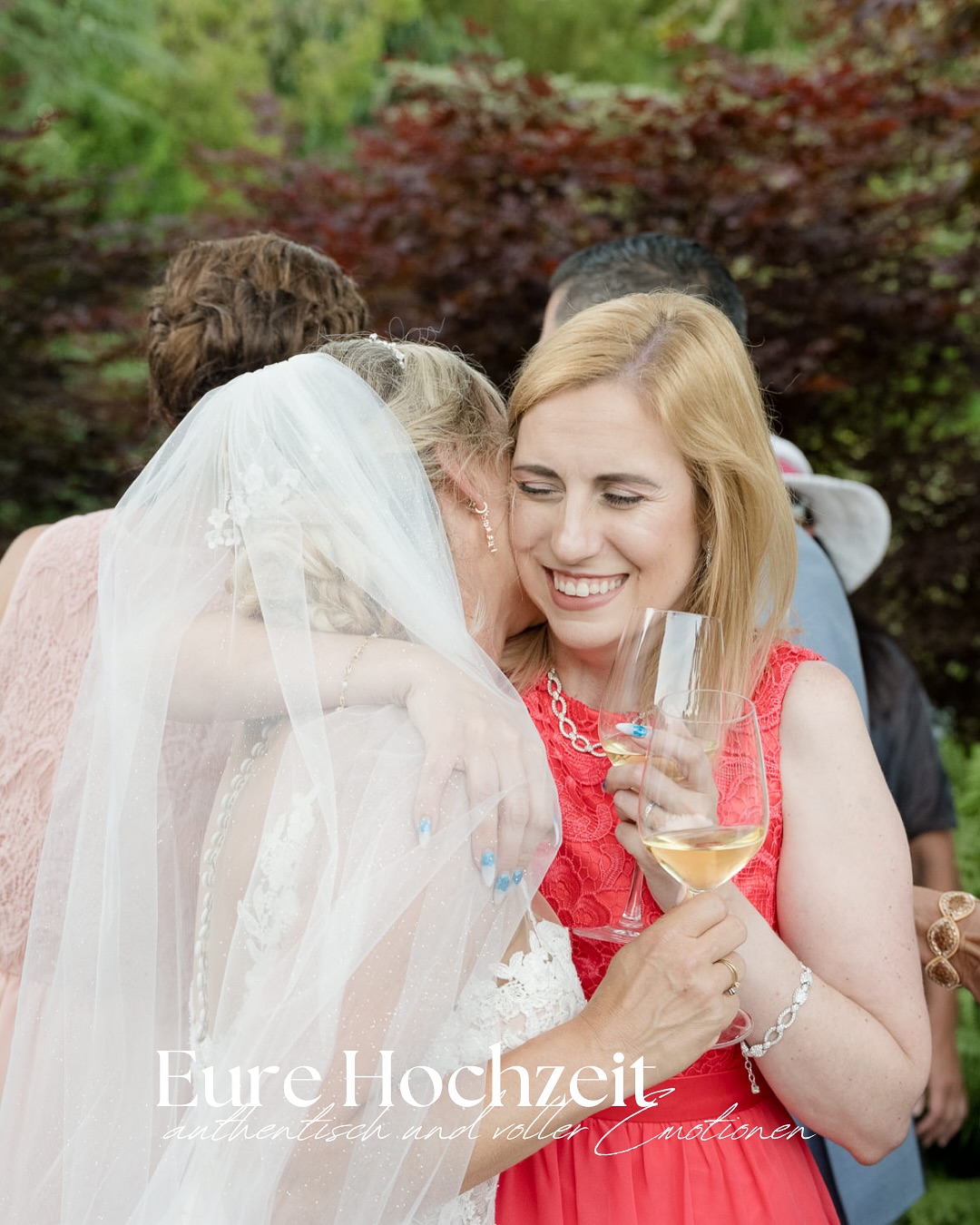 Eure Hochzeit ist ein einmaliges Kapitel voller Emotionen, Liebe und unvergesslicher Augenblicke.
Nicht gestellt – sondern so, wie ihr wirklich seid. 🤍
Lasst mich eure Geschichte in zeitlosen Bildern festhalten – elegant, authentisch und voller Gefühl.
#finearthochzeit #fineartweddingphotography #hochzeitsfotografieelegant #luxuryweddingphotography #hochzeitsfotografdeutschland #hochzeitsfotografschweiz #hochzeitsfotografösterreich #hochzeitsfotografmagdeburg #hochzeitsfotografhannover #hochzeitsfotografberlin #hochzeitsfotografleipzig #hochzeitsfotografhalle #hochzeitsfotografluzern #luxuryweddinggermany #luxuryweddingswitzerland #luxuryweddingaustria #hochzeitsreportageschweiz #hochzeitsreportagedeutschland #hochzeitsreportageösterreich #elegantehochzeit #hochzeitsschweiz #hochzeitdeutschland #hochzeitösterreich #schlosshochzeit #luxushochzeit #braut2025 #brideinspiration #weddingdaymoments #authenticweddingphotography #weddingeurope