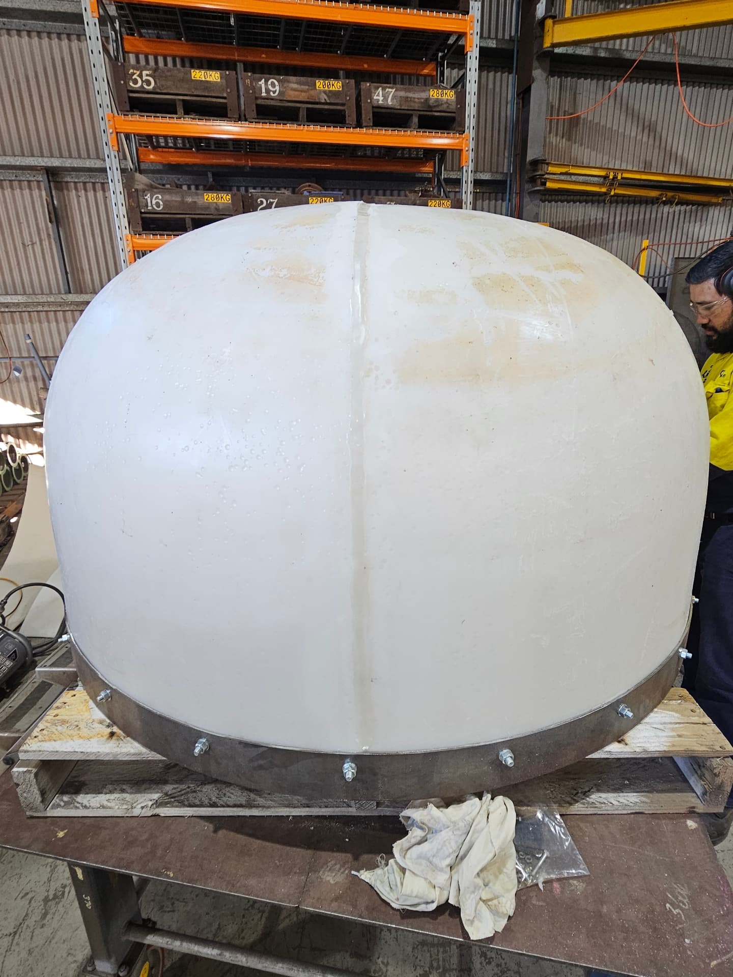Custom size Crosslinked Polyethylene chute for cane harvester. It was a challenge to join this unmeltable plastic however a series of techniques gave a solid and strong join.
.
.
.
.
#polyethylene #crosslinkedpolyethylene #plastic #sugarcane #harvester #engineering #weld
