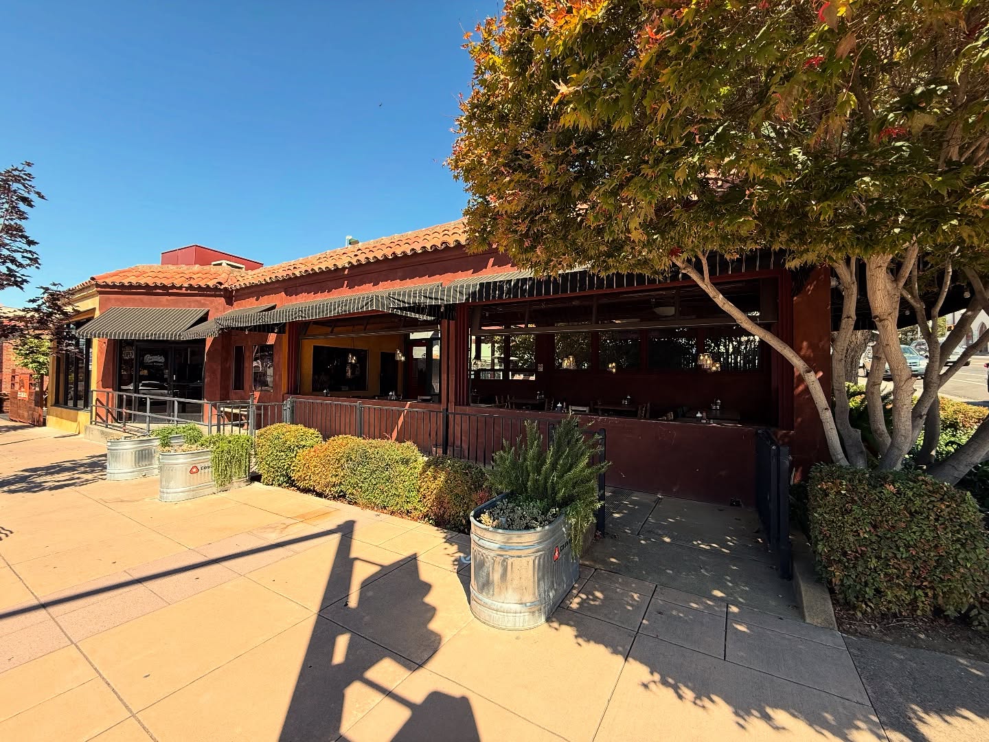 Good morning Vallejo! We are open today 11-8! âď¸