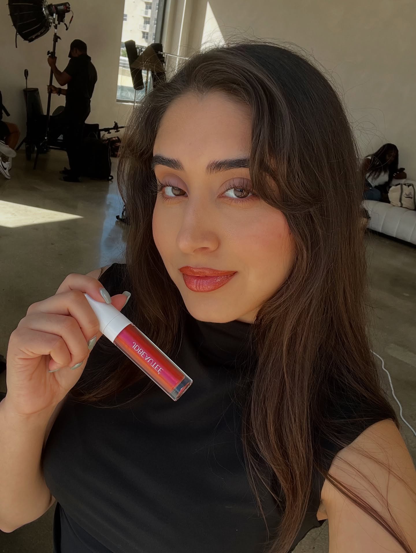 Gloss so good it should come with a warning 💕 Our girl @st.cym is turning heads in JD Gloss Spice Girl - perfect mix of sweet & sassy 🔥
Tap the link in bio & grab yours before it sells out, babe! 💌 - use code LD25 for 25% off your order ✨
#jdbeautee #explore #lipglossswatch #lipglossmaking #lipglosscollection #lipglossobsession #lipglossaddiction #lipglossmixing #lipglosses #shimmergloss #lipglossfilling #lipglossaddicts