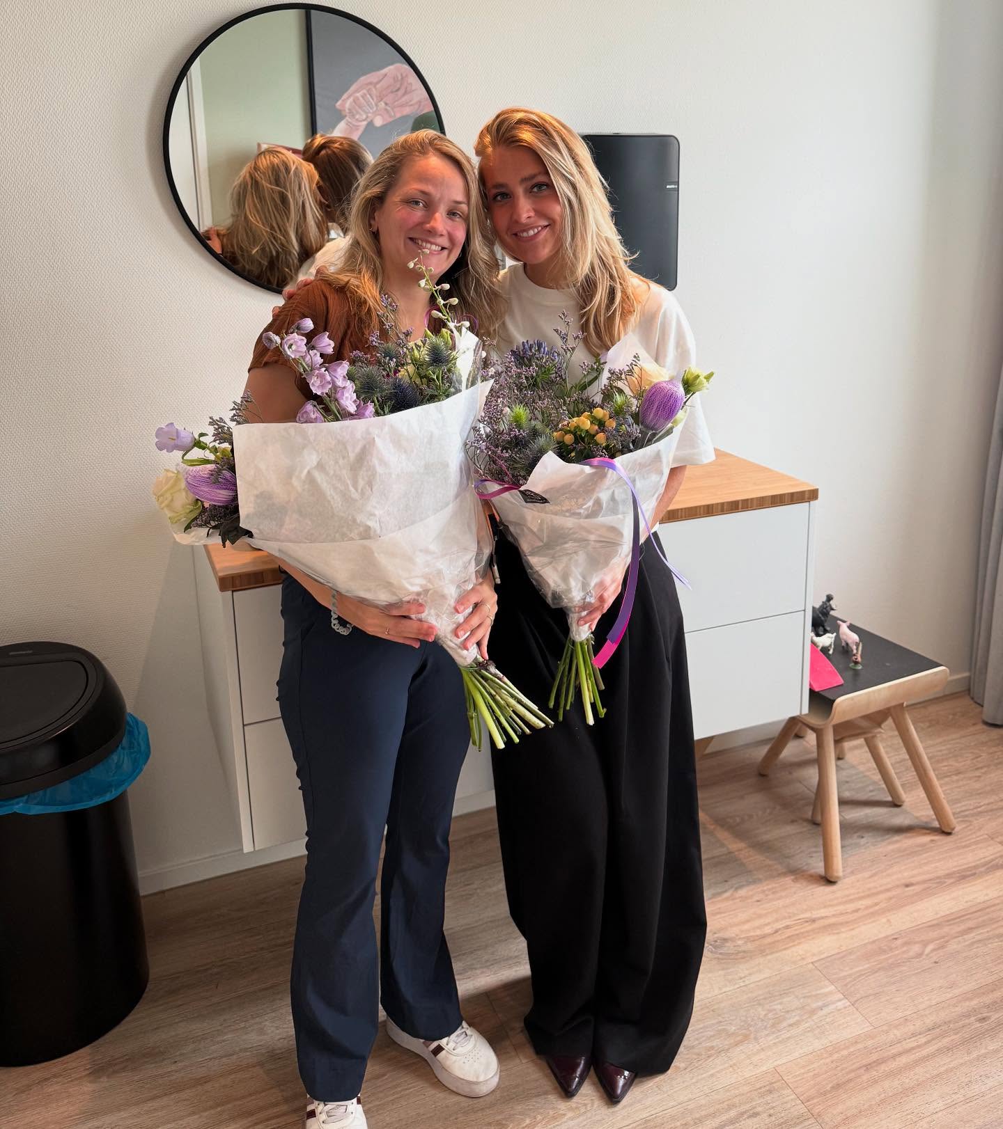 Happy new home voor deze twee verloskundigen Sanne & Lisa 💚💐