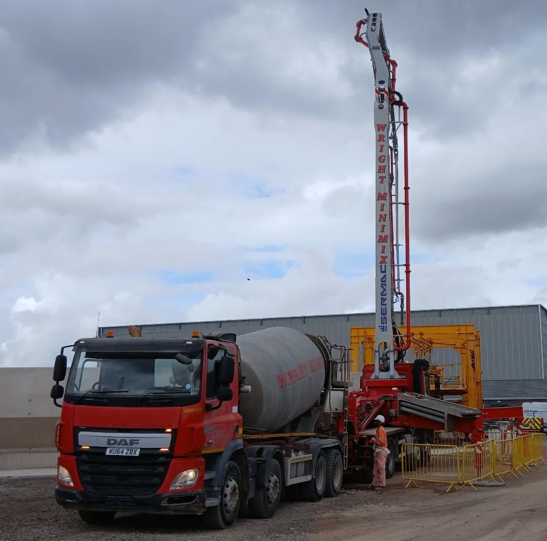 We are very happy to announce that @wrightminimix has guaranteed to use our services for a minimum of 4 days a week up until Christmas 🎄
@wrightminimix are probably the largest supplier of concrete in Bristol and the surrounding areas. Therefore, it's a pleasure to be called upon to assist them!
We would like to thank Len Wright & @bangertony for allowing us to be a part of their team until Christmas 🎄
Should Wright Readymix not need our services for the full week, then we will post on our pages on a Friday evening/Saturday with days we have free the following week 🚛
Thank you to everyone for the continued support. It is greatly appreciated ✨️