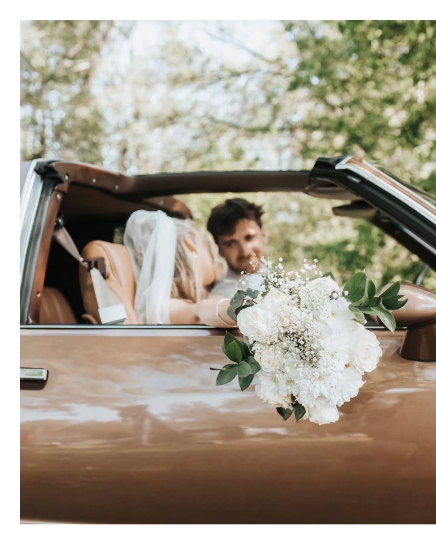 ✨ Your Love Story, Timelessly Captured ✨
Your wedding day is more than a celebration — it’s the start of your forever story. Every laugh, every tear, every stolen glance deserves to be remembered in the most beautiful way.
📸 With photography, we freeze those fleeting moments — the look on their face as you walk down the aisle, the joy of your first kiss, the sparkle in your eyes as you dance the night away.
🎥 With videography, we bring those moments back to life — the sound of your vows, the cheers of your loved ones, the movement and magic that can’t be captured in a single frame.
Together, photography and videography weave a complete story of your day — one you can revisit for a lifetime and pass down for generations.
💍 Because your love deserves to be remembered in every detail, from the grandest moments to the quiet in-betweens.
Secondary Photographer @alyssahayes.photography