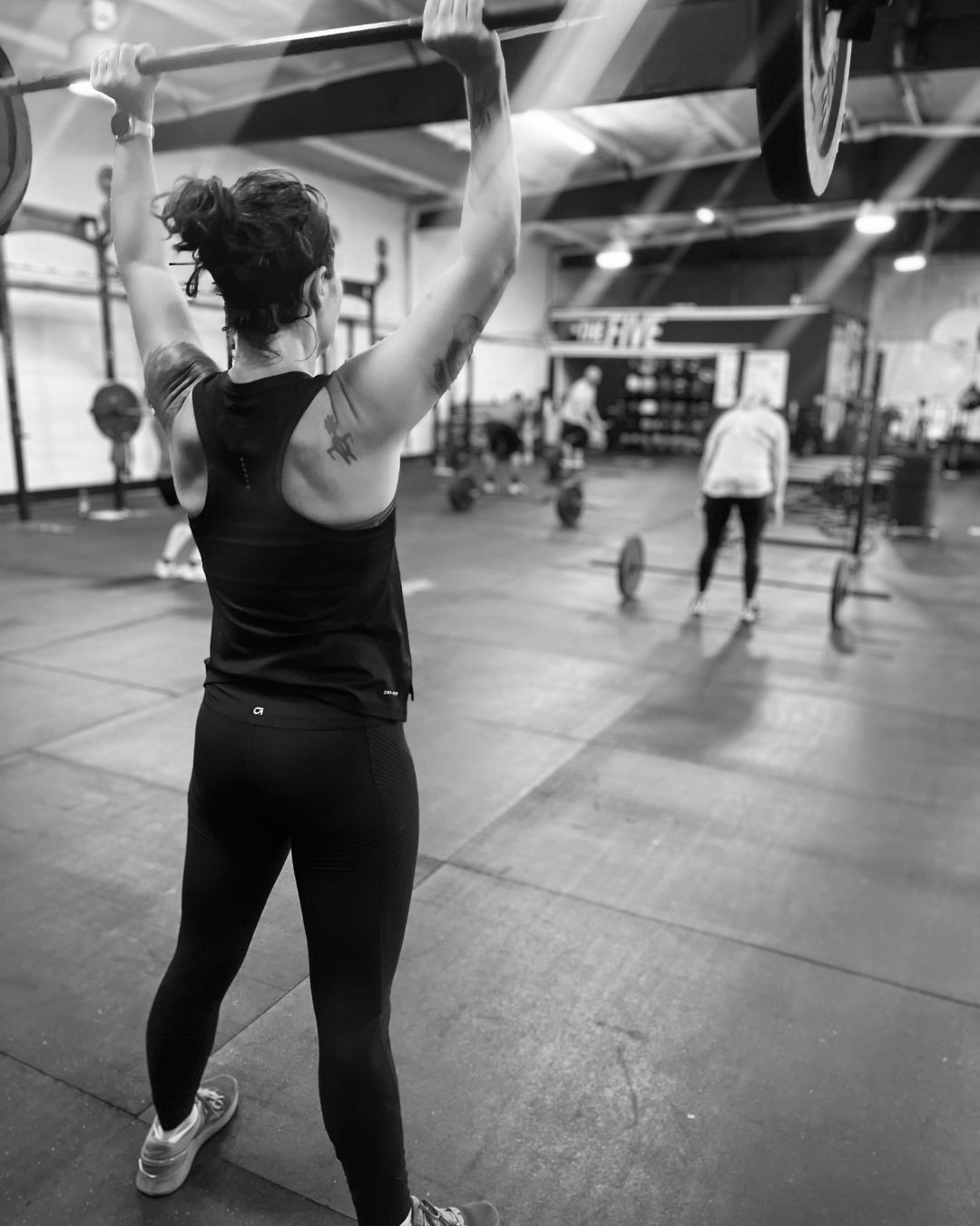 School is in session.. 💡 #Rochester
__________
Teach / Connect / Grow
==============
Join us..2 Weeks of Unlimited Classes for $20
🎟: (Link in Bio)
#fitness #coaching #gym #health #roc #585 #strength #conditioning #yoga #teach #connect #grow #thisisroc #roctopshots #irondequoit #trainer #Westside #Inspo #FitFam #GPP #deadlift #squat #Bench #snatch #clean #running