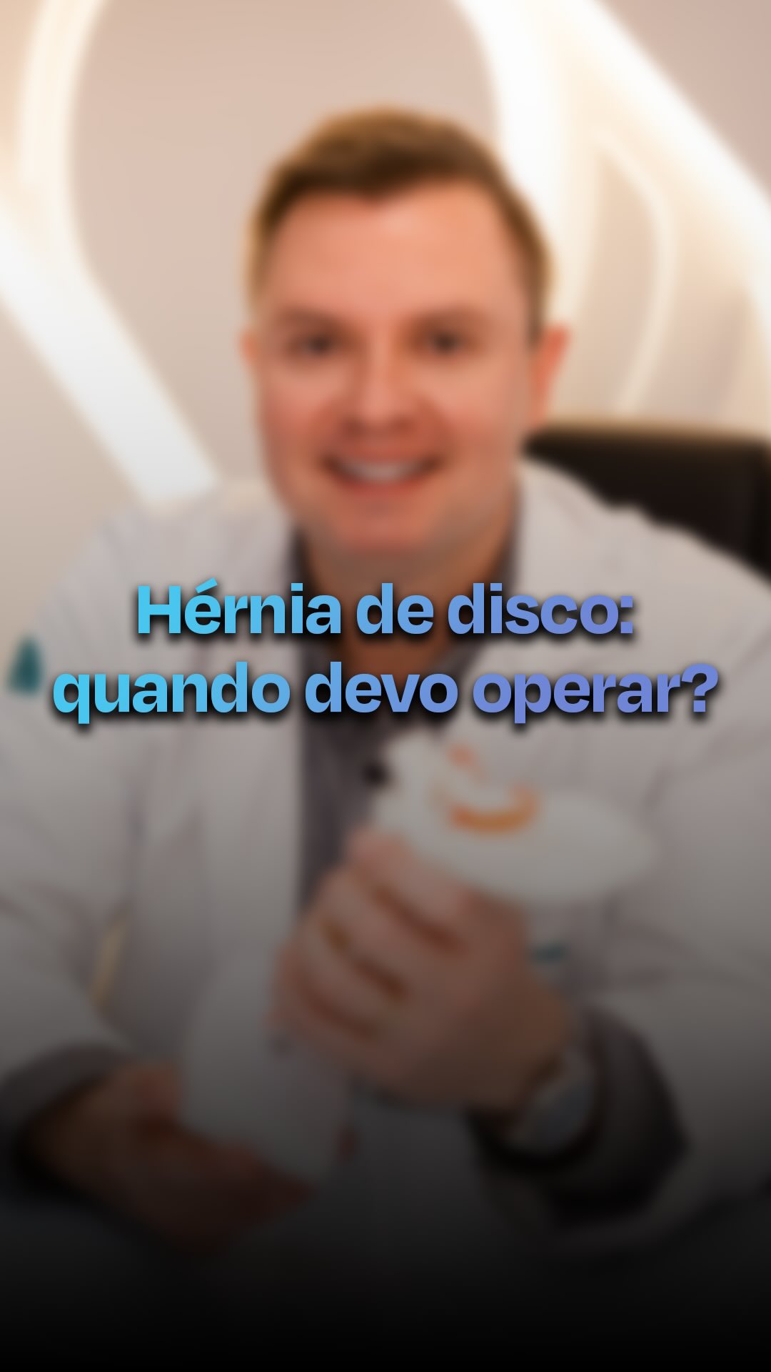 Quando a cirurgia é realmente necessária?
Você tem hérnia de disco e já tentou diversos tratamentos sem resultado satisfatório?
Na maioria dos casos, esse problema pode ser tratado de forma conservadora, sem cirurgia.
Mas em situações mais graves, quando há dor intensa, perda de força ou ausência de melhora dos sintomas após certo período de tempo, a cirurgia se torna necessária.
Hoje, contamos com técnicas minimamente invasivas, modernas e seguras, que permitem uma recuperação muito rápida, retorno precoce às atividades e muita segurança ao paciente.
👉 Quer saber mais sobre essas técnicas?
Agende sua consulta, será um prazer lhe atender.
#coluna #dor #ortopedia #colunavertebral #medicina #cirurgiadacoluna #endoscopiadecoluna #cirurgiaminimamenteinvasiva #sociedadebrasileiradecoluna #santacruzdosul
