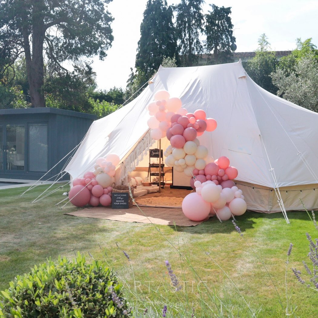 🤍 Beautifully decorated tent for a little girl's first sleepover party. I'm sure will be one to remember 🤍
.
.
.
#boho #bohoparty #bohosleepover #bohemiannights #bohoevent #bohoglampover #bohoglam #bohodecor #bohostyle #bohochic #bohohome #bohovibes #boholove #bohosleepoverparty #bohosleepovers #glamping #outdoorsleepover #belltent #canvastent #emperortent #tuaregtent #belltentsurrey #glampingpartyideas #belltenthire #belltentstyiling #belltentsleepover #belltentparty #belltents