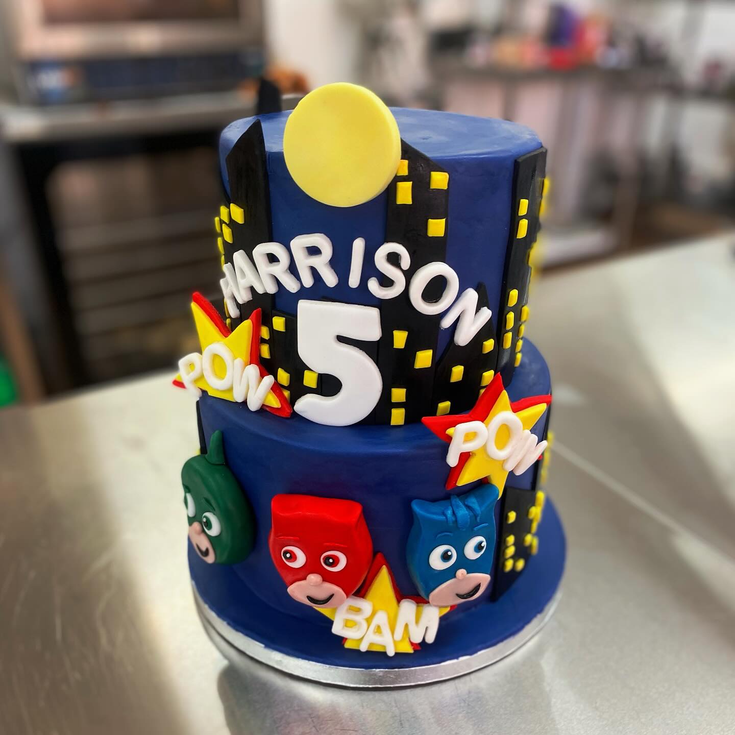 PJ Masks cake! Cute and fun! #pjmasks #cake #londoncakes #fondantcake