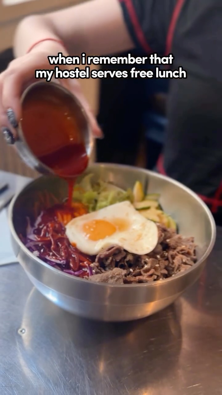 AND it's delicious Korean food???!?! 🤯🤯🤤
#KoreaTownPrague #praha #prague #praguetravel #trip #koreatown #hostel #hotel #solotravel #beststayinprague #backpackerlife #travelwithfriends #budgettravel #프라하 #프라하숙소 #프라하맛집 #프라하호스텔 #bibimbap #koreanfood