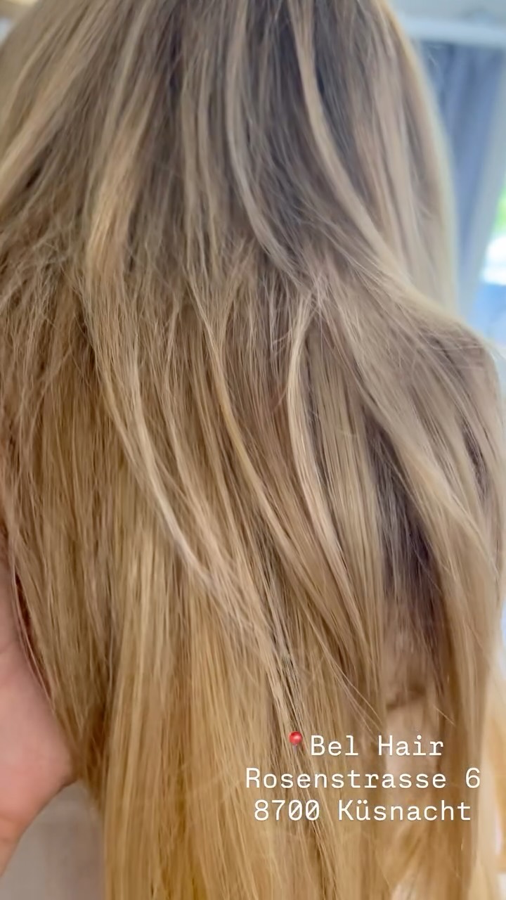 ✨ Feines Haar? Brüchige Spitzen? Fehlendes Volumen?
Wir haben die Lösung für dich! 💁🏼♀️
Mit über 20 Jahren Erfahrung und einer großen Portion Herzblut bieten wir dir hochwertige Extensions – ganz individuell angepasst auf deine Wünsche.
💡 Vorher-Nachher? Siehst du hier im Video.
📍 Standort: Bel Hair,Rosenstrasse 6,8700Küsnacht
📲 Buche jetzt deine persönliche Beratung & verwandle dein Haar-Erlebnis!
#extensions #haarpflege #neuehaare #belhairküsnacht #wunschkunden #haardichte #vorhernachher #sichselbstverwöhnen #haarliebe #belhairküsnacht
