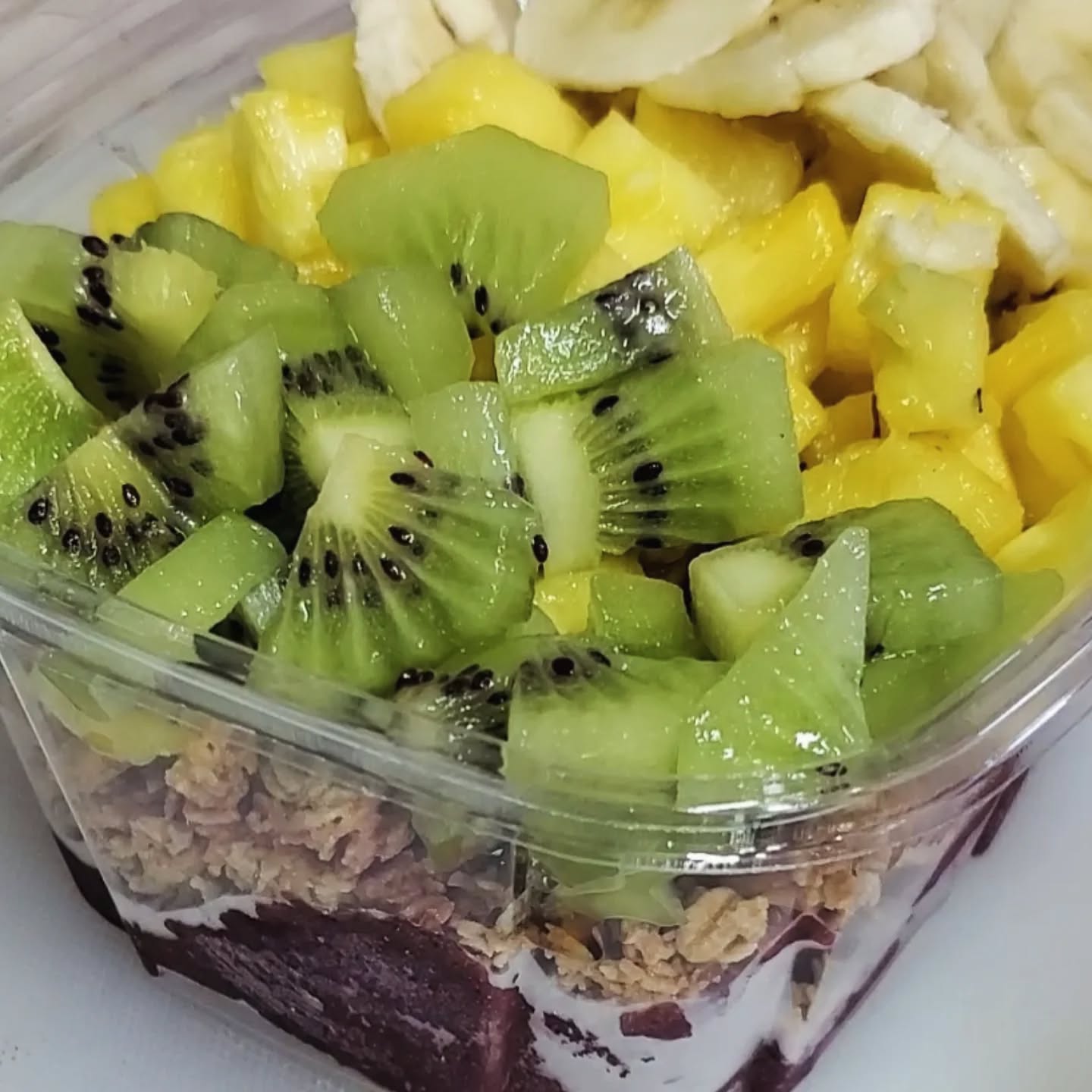 🥝 Adding juicy kiwi to your açaí bowl is the perfect balance of sweet and refreshing! 😋
🥝 Rich in Vitamin C for a strong immune system
🥝 High in fiber to support digestion
🥝 Loaded with antioxidants to fight free radicals
#ZINGJuiceBar #TampaEats #TampaFoodie #TampaVegan
