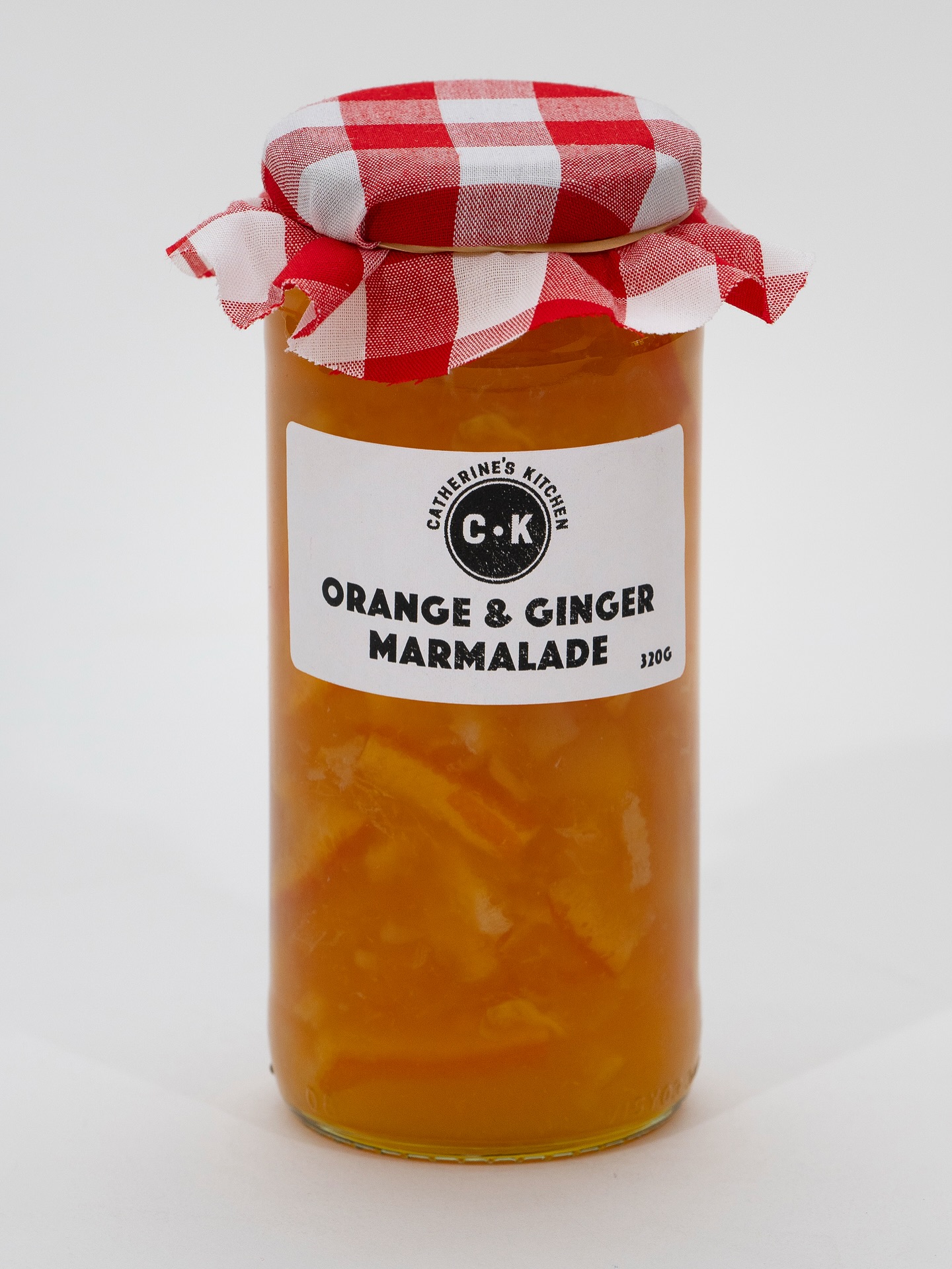 ORANGE & GINGER MARMALADE 🍊
The first of our product series! And what a goodie to start off with. Our @melbourne.royal Bronze winning Orange & Ginger Marmalade.
A little more tart than a standard marmalade, and with a little bite from the ginger. Made from 100% Australian ingredients including Australian glaze ginger. It’s perfect on a warm piece of toast in the winter, or even switch out the strawberry jam on a croissant for something different