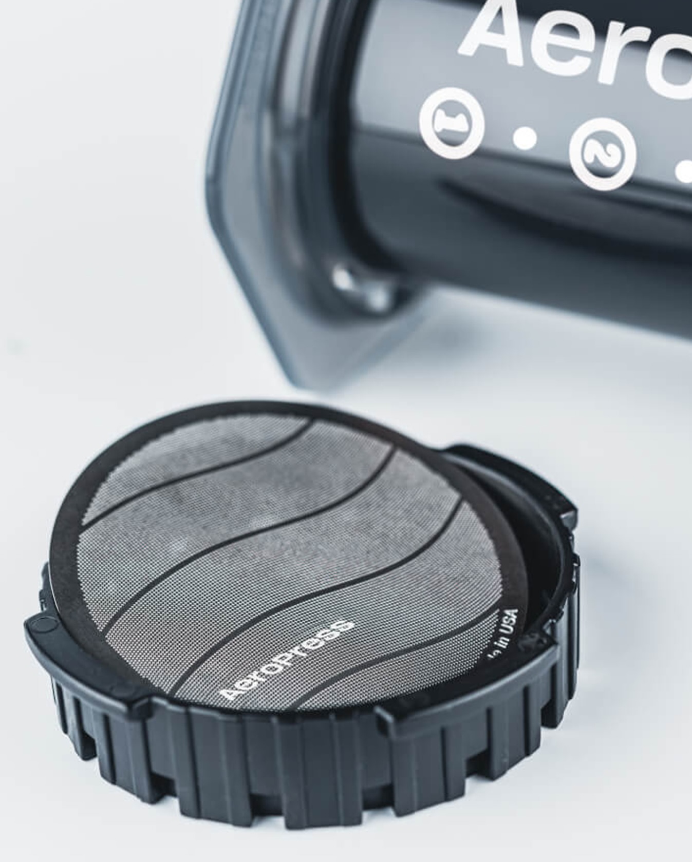 Durabilidad y sabor en cada preparación ☕✨
Los Filtros de Acero Inoxidable para AeroPress y AeroPress XL son reutilizables, fáciles de limpiar y realzan los aceites naturales del café.
Una opción sostenible y práctica para tu rutina diaria.
#AeroPress #FiltrosReutilizables #xpecialty