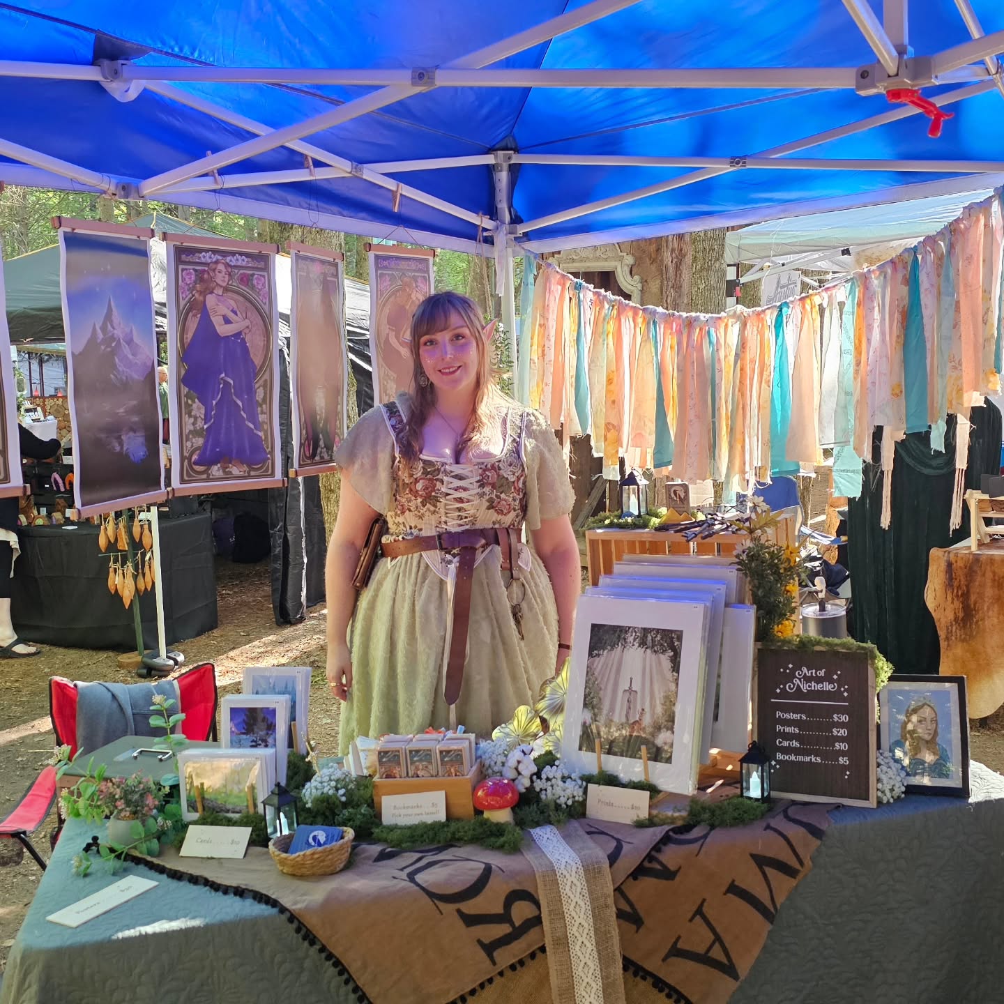 What a magical, inspiring, welcoming weekend @fantasyintheforestartshow ✨️
We are overwhelmed with joy at how many people stopped to chat at our booth and at all of you who support such an amazing show 💖 thank you all for sharing your costumes and stories with us, and thank you to all of you who supported us to help us keep making art ✨️
This was my first time ever selling my own creations, and I am so honoured that so many of you purchased my work 💖 this was such a whirlwind experience, and I am so grateful for every moment.
Thank you, @skys_creativestudio, for seeing the value in my work and pushing me to share it with the world. You are such a gift, and I will always cherish you 💖
Thank you to the vendors who welcomed us in so warmly and helped us feel like we were with family all weekend. You all are so talented, and we are so honoured to share our work along side yours!
And an extra special thank you to Jamie for hosting this amazing show and including us in it this year ✨️ it is truly a unique experience filled with magic, whimsy, wonder, and something for everyone to enjoy💖