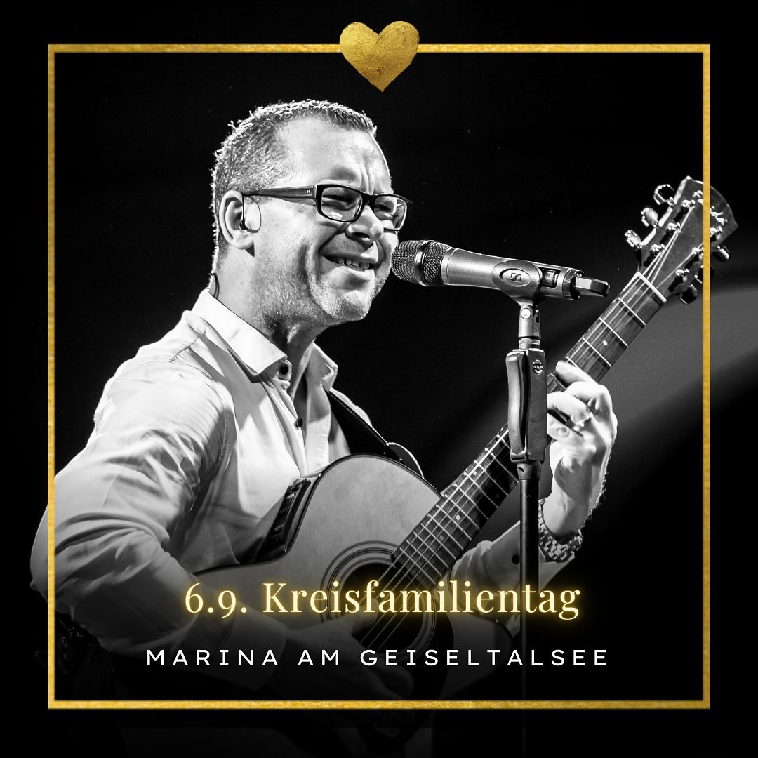 ⛵️ Heute am 6.9. wird es maritim! Wir spielen für euch am Yachthafen des Geiseltalsees beim Kreisfamilientag an der Marina Mücheln 11-18 Uhr. Es erwartet euch ein buntes Familienprogramm mit Live-Musik von uns und KiKA-Rabe „Rudi“ aus Siebenstein… Und mit dabei - die Dancecrew @tgmuecheln 👯♀️
🫶 Ab zum Geiseltalsee - bis gleich! Eure Nightfevers 💜
@marinamuecheln @caritas_halle
#Nightfever #AlltimeDiscoClassics #LiveMusik #Partyband #Galaband #LiveBand #Leipzig #Live #paviinaction