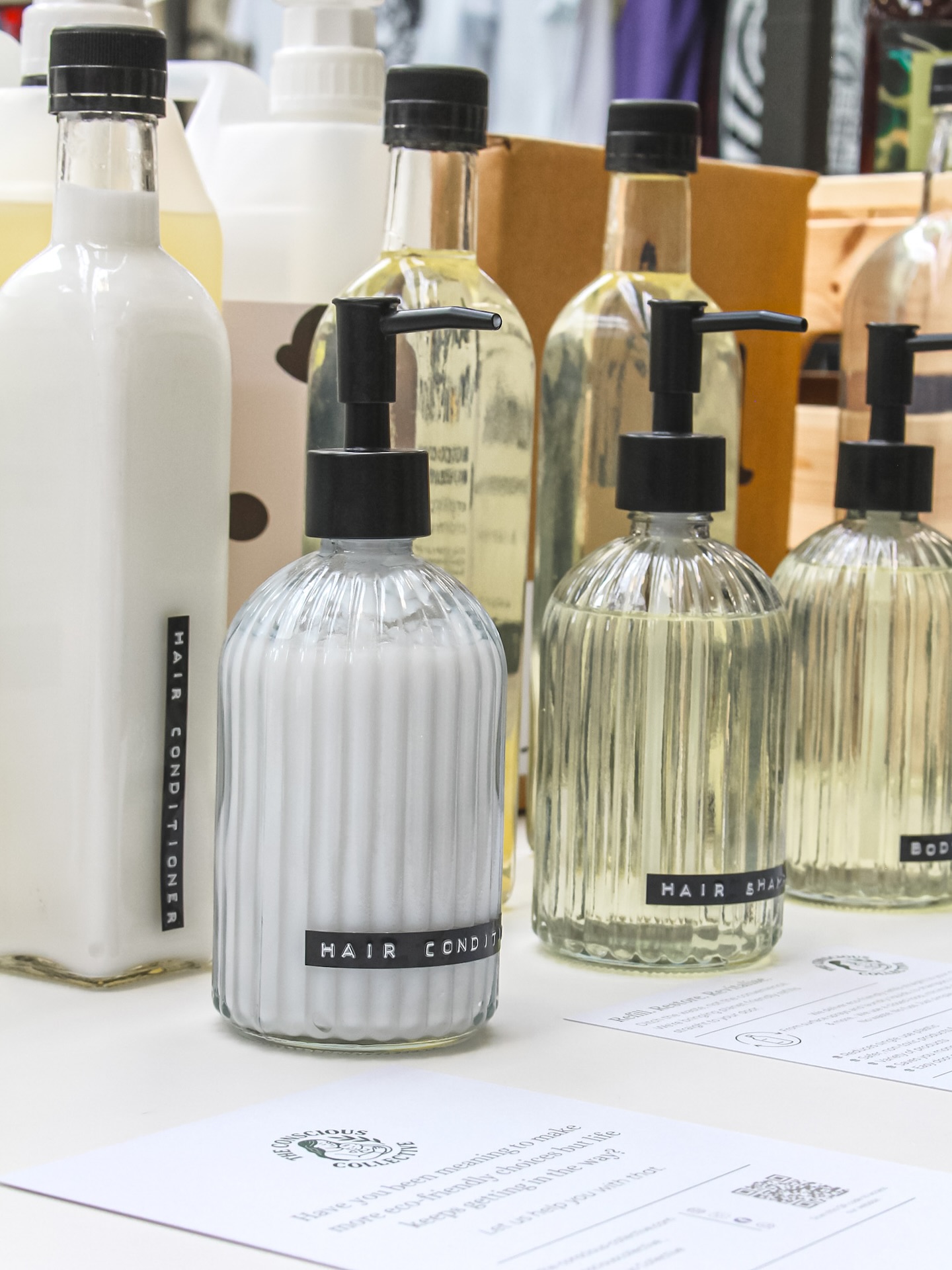 Refills but make it pretty 🫧
We aren’t just trying to reduce plastic waste, we are trying to make your house pretty whilst we do it 🫧
Photos by the kindest soul @madamajewellery
#refills #refillshop #refillnotlandfill #ecoshop #foryou #foryoupage #market #localbusiness #shoplocal