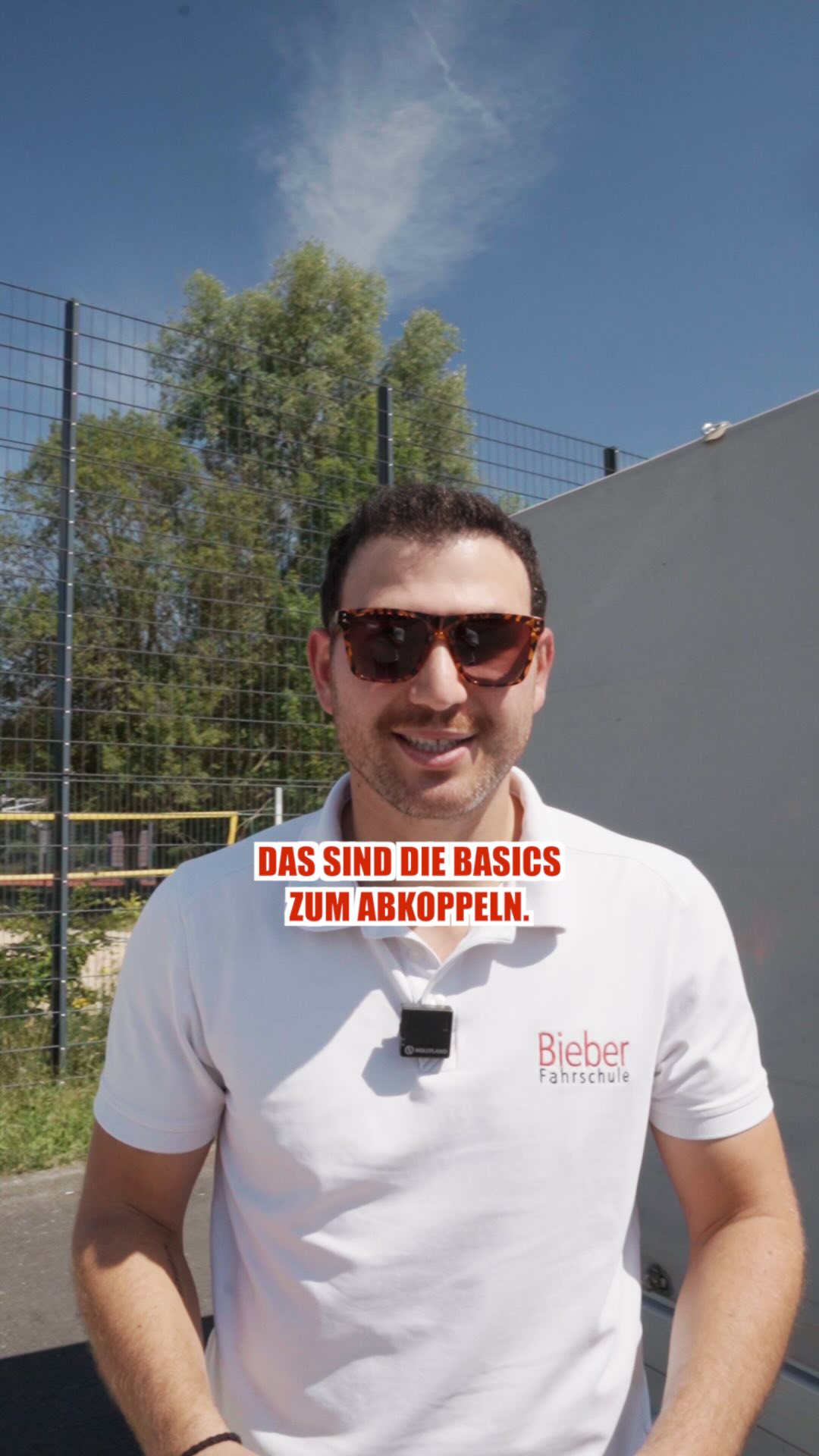 🚨 Anhänger abkoppeln – klingt kompliziert? Nicht mit Steffen! @steff.kr
Unser Fahrlehrer zeigt Dir in unter 30 Sekunden, wie Du easy und sicher nen Anhänger abkoppelst 💪
Egal ob Du gerade die ersten Stunden fährst oder bald Prüfung hast – das musst Du draufhaben! 🎓🚗
🎥 Jetzt Reel anschauen, speichern & weiterschicken – wer den Lappen will, muss wissen, wie der Hänger runterkommt 😎
Du willst mehr solche Tipps? Folge uns und bleib immer up to date!
#führerschein2025 #fahrschulelife #abkoppeln #realdrivingskills #fahrschulebieber #fahrprüfung #führerscheintipps #fahrschulcontent #realfahrschule #fahrschuleaschaffenburg #fahrschule #aschaffenburg #goldbach #fahrschulebieber #waldaschaff #führerschein #motorrad #roller #auto #b197 #autoführerschein #motorradführerschein #rollerführerschein #anhängerführerschein #premiumfahrschule #hösbach #intensivkurs #b96 #bestefahrschule #b196