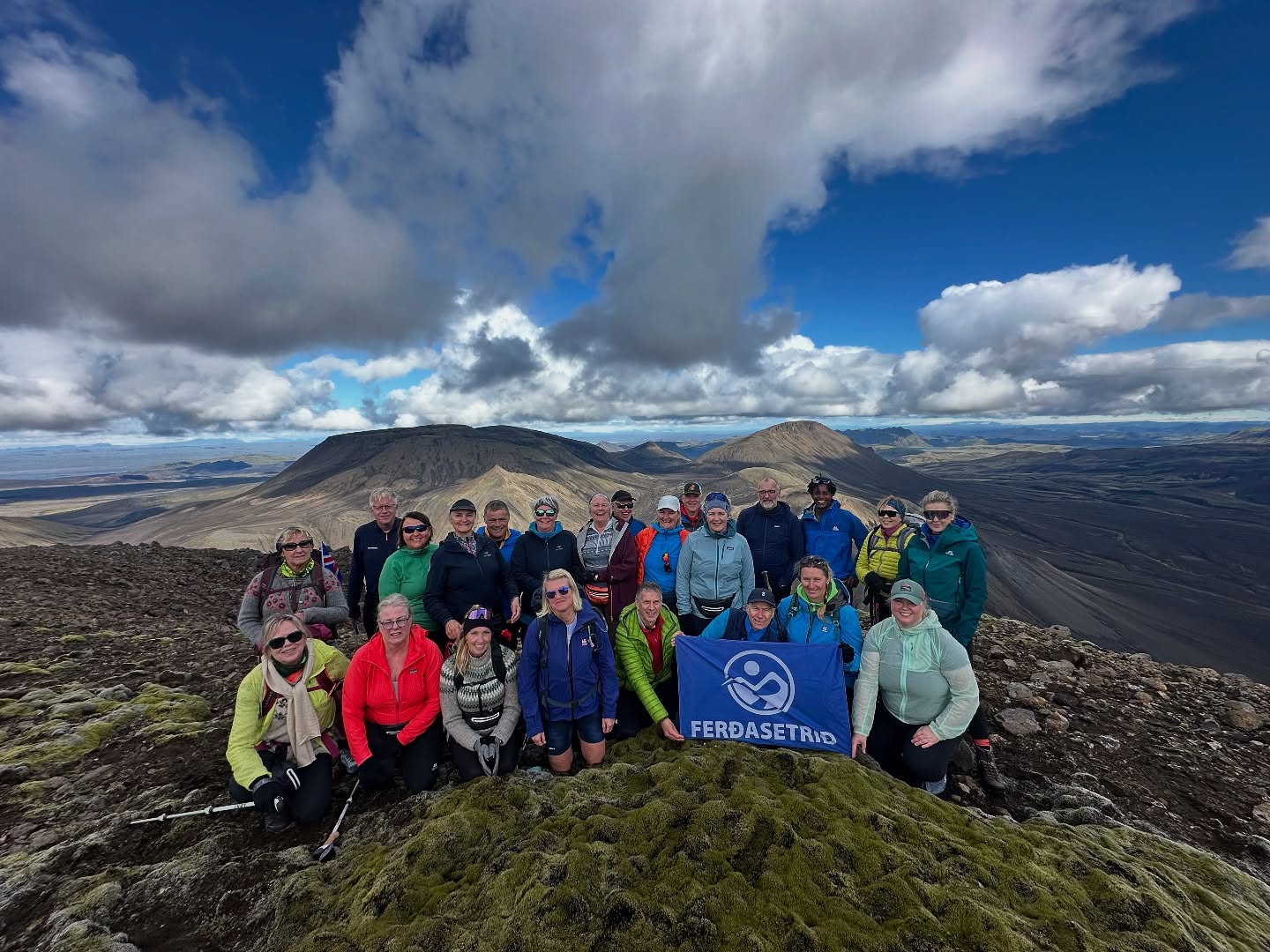 Fjallasæla hressir, bætir & kætir. Gönguhópurinn okkar fór í einstaka helgarferð um Syðra Fjallabak 💙💚