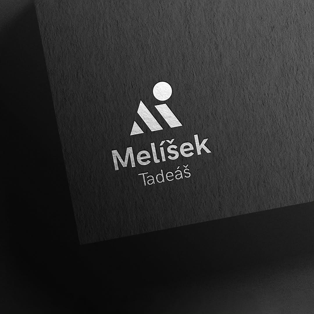 První ukázka loga a přípravy vizuální identity pro Tadeáše Melíška - marketingové služby🙏
Význam loga a barevná varianta v příštím příspěvku 🔜
Tvorba loga -> 📨
#logo #logodesign #marketing #service #antoninparal #logodesigner #grafika #design