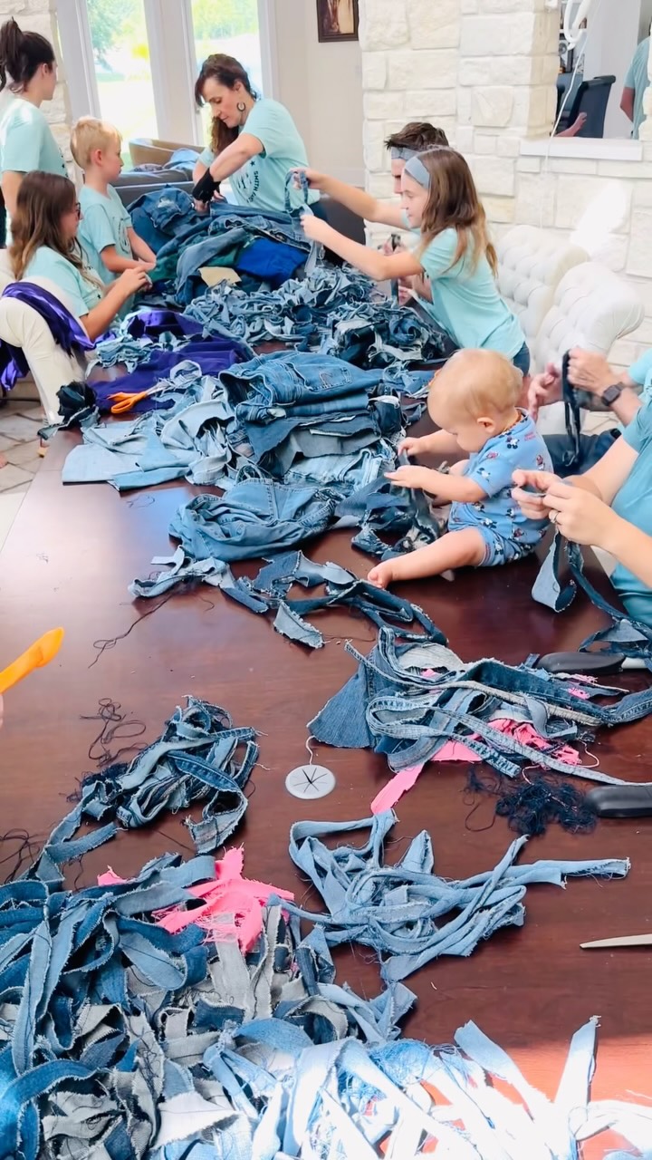 Casting On/Casting Off, showing @3west_kc is an installation that discusses our inter-connectedness, deconstruction and reconstruction, family ties, and personal baggage.
Thanks to @kathykeithly and her work with Joy Closet in Gardner, KS, I was able to get more than a hundred pairs of unwanted, discarded, worn out jeans for my artwork.
But cutting, tearing, tying, and knitting them all was a monumental task.
At our family reunion this past July, my loved ones took a morning to help me. It was so fun, and also deeply meaningful. The tearing, and then re-joining of disowned pieces was a metaphor for the perpetual deconstructing and re-building that we do in family relationships.
I hope that this work invites viewers to consider their place in their family, and in our human family, and how to create something new and better out of the torn, discarded, and undervalued.
Come out and see the show! 3West KC Gallery is open Saturdays from 11-3pm.
I’ll be doing an Artist’s talk Sept 13th at 2pm.
#3westkc #westbottomskc #jeansart #genealogy #familyhistory #familyties