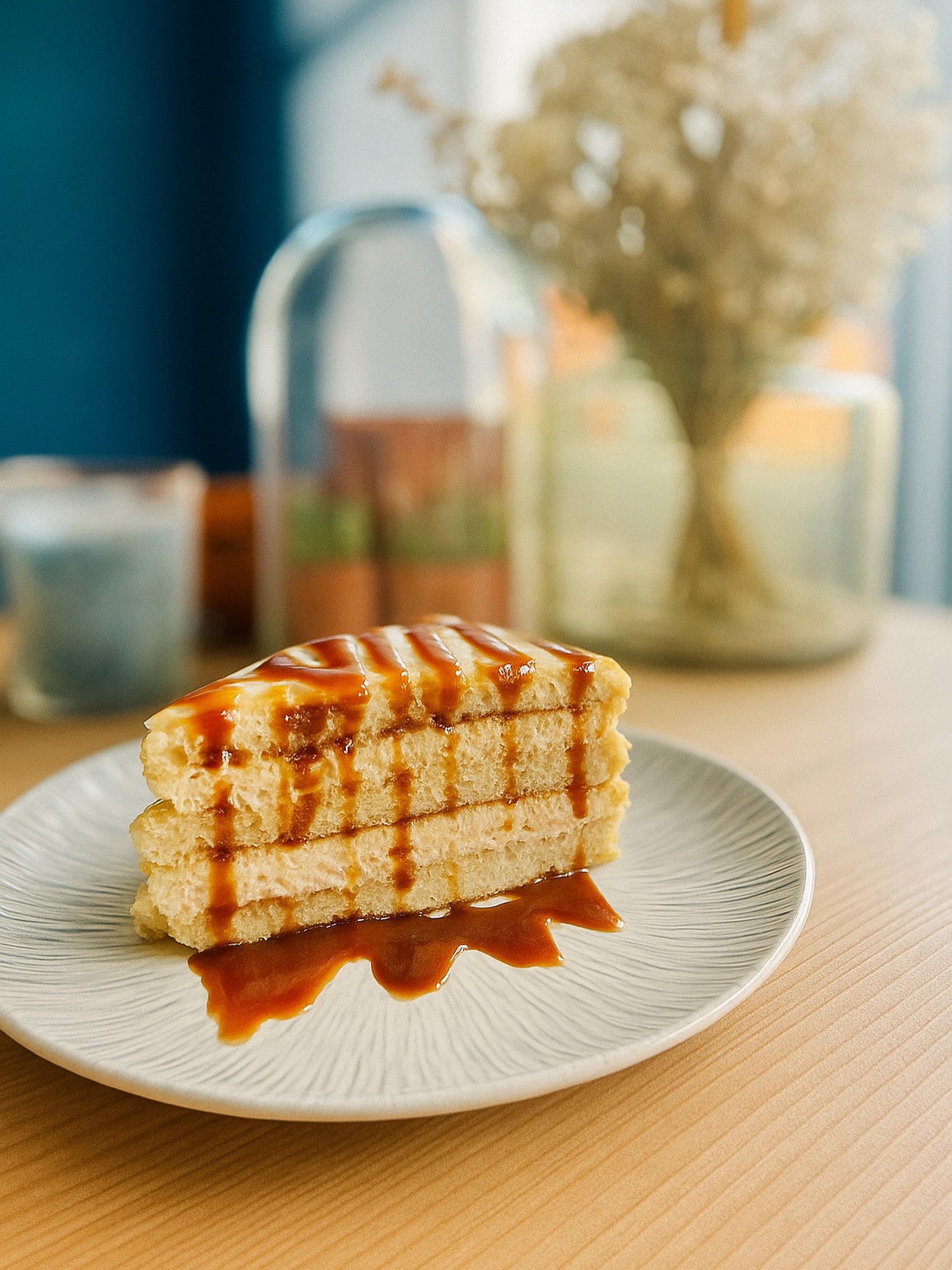 ✨AMBROSÍA✨, la dolça trobada entre l’Olimp i Mèxic.
El nostre postre especial per aquests dies de Festa Major. Vine a provar un secret diví, revelat a cada mos.
Un pastís de praliné de nous amb cobertura de xocolata blanca y taronja.
T’esperem aquest cap de setmana les llegendes es fan dolça realitat, a l’ATLAN!
#restaurant #sabadell #gastronomía #festamajor #fmsabadell #atlansbd #greekandmexicanfood #cuinaambarrels #cocinacreativa #fyp #foryou