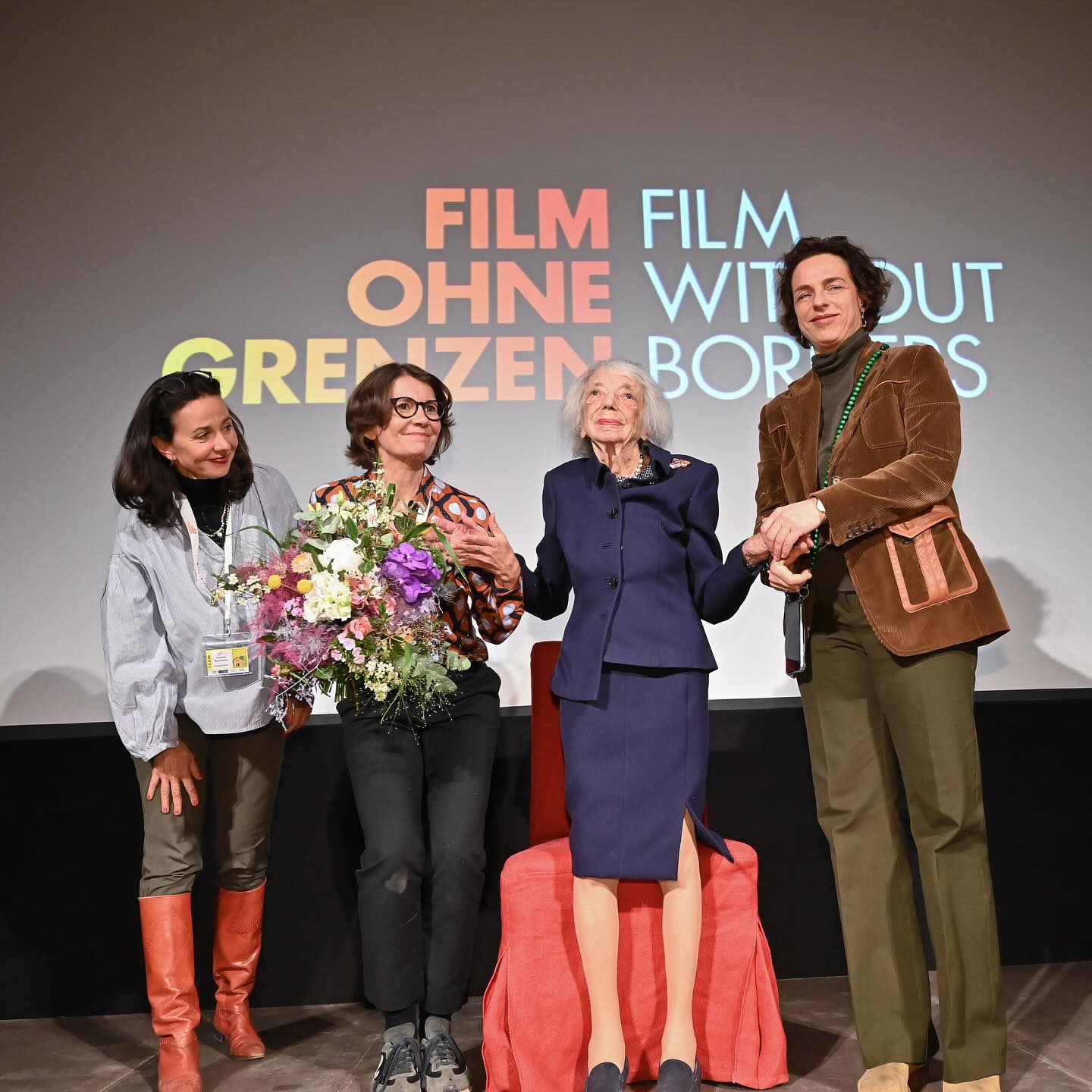 Nächste Woche ist es wieder soweit. Das @filmohnegrenzen startet am 11. September mit spannenden Filmen und tollen Gästen.
Sichert euch jetzt schon Tickets.
#eibenhofbadsaarow #filmohnegrenzen #eventlocation #feiernamscharmützelsee