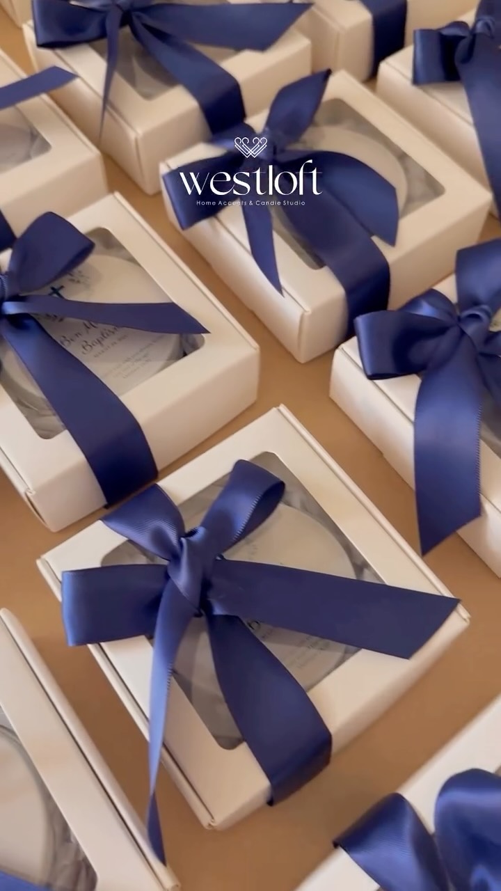 Turning candles into unforgettable party favors 🕯️