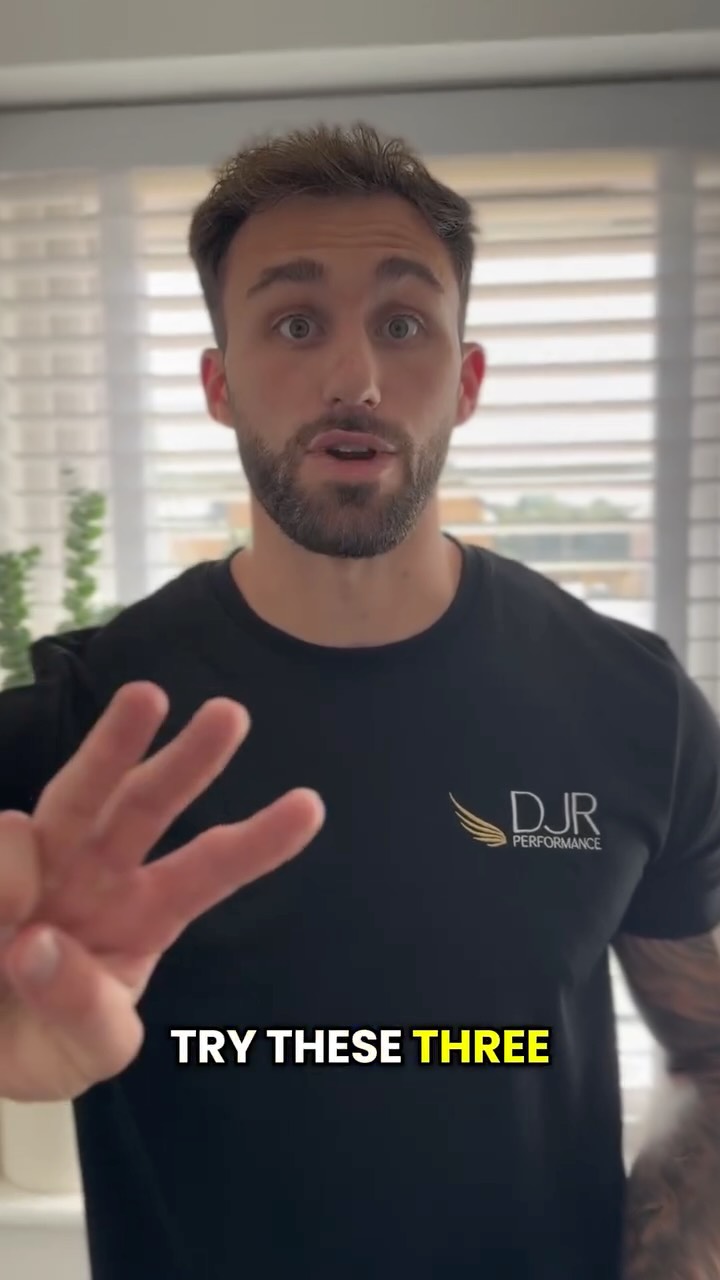 September is the perfect time to reset.
It’s the start of the season for a lot of athletes, or marks the end of summer for a lot of the northern hemisphere.
The trouble is, many athletes, professionals and performers get stuck in holiday mode.
Here’s 3 mindset shifts to kickstart September:
1️⃣ Focus on routines, not motivation
2️⃣ Treat mistakes as feedback, not failure
3️⃣ Set process goals (what you do daily) instead of just outcome goals
#performancepsychology