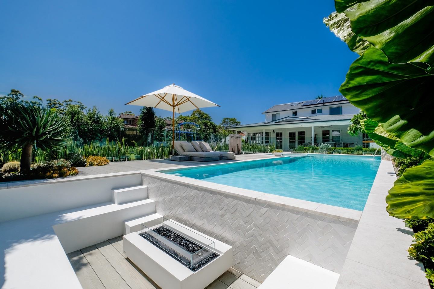 What's that you say? SPRING IS HEREEEEE!!!!
It's the season you come out of hibernation and thank your lucky stars you said yes to a pool heat pump!
#springishere
#poolheaterseason
#heatthosepools