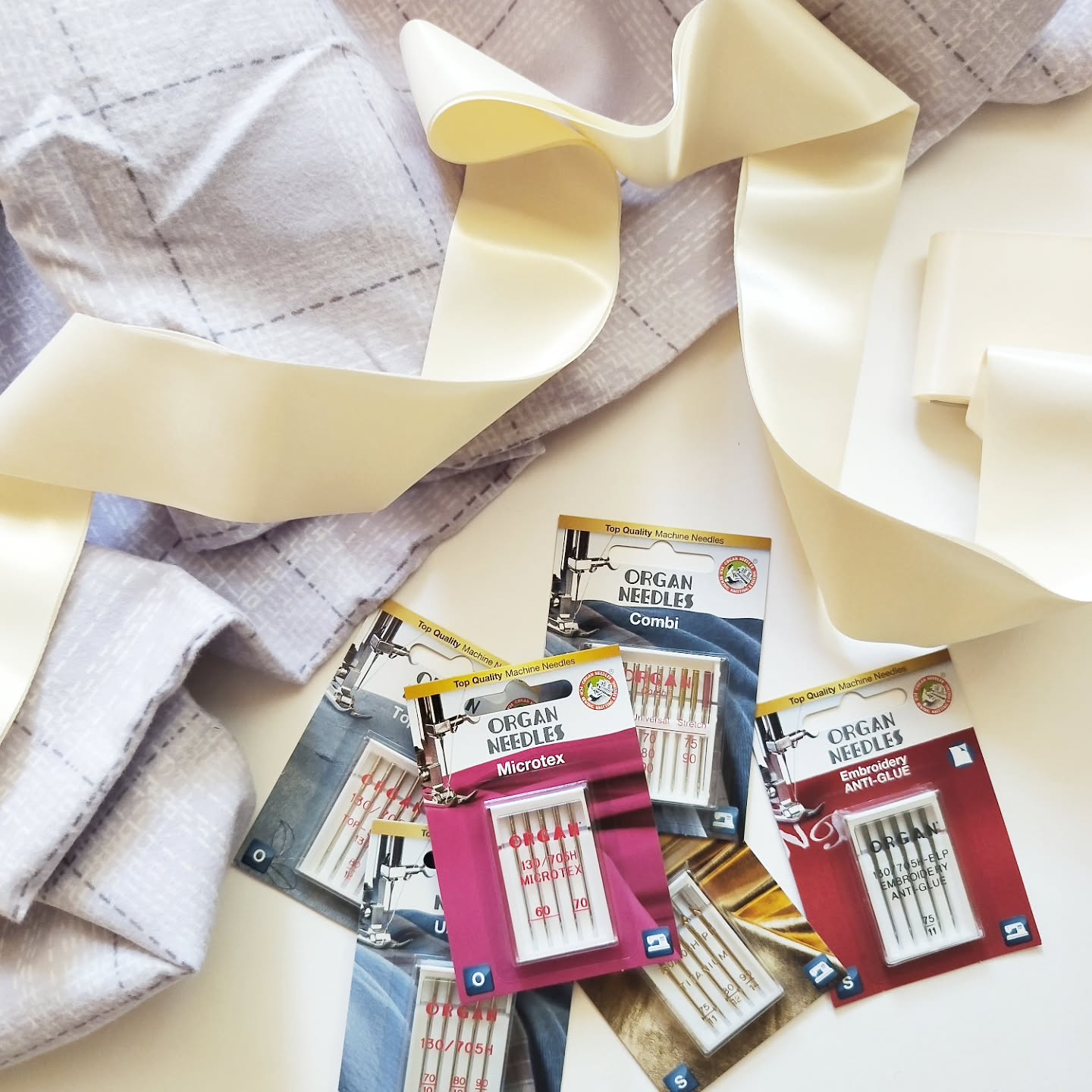 This isn't my normal project, BUUUTTT .... My sister is welcoming a new baby this Fall, and that means upholding our family tradition of flannel receiving blankets with satin binding!
With the loss of Joann this year, I was worried about where we would find cute nursery fabric.. until we stopped by @stashaholics while visiting Seattle earlier this summer and found this adorable lavender print from Dear Stella!
Something that I'm secretly really bad about, is using the correct needle on my machine for the project at hand 😬 but timing worked out GREAT and @organneedle_official sent me a variety to try out so I put their microtex needle to the test!
This blanket turned out adorable and I can't wait to watch it become timeworn in the same way that mine, my siblings', and my own childrens' have over the years - it's totally that silky smooth edge that we're all in love with!😍
.
.
.
#gifted #ad #traditions #quilting #quiltingtraditions #handmade #handmadebabygift #babygift