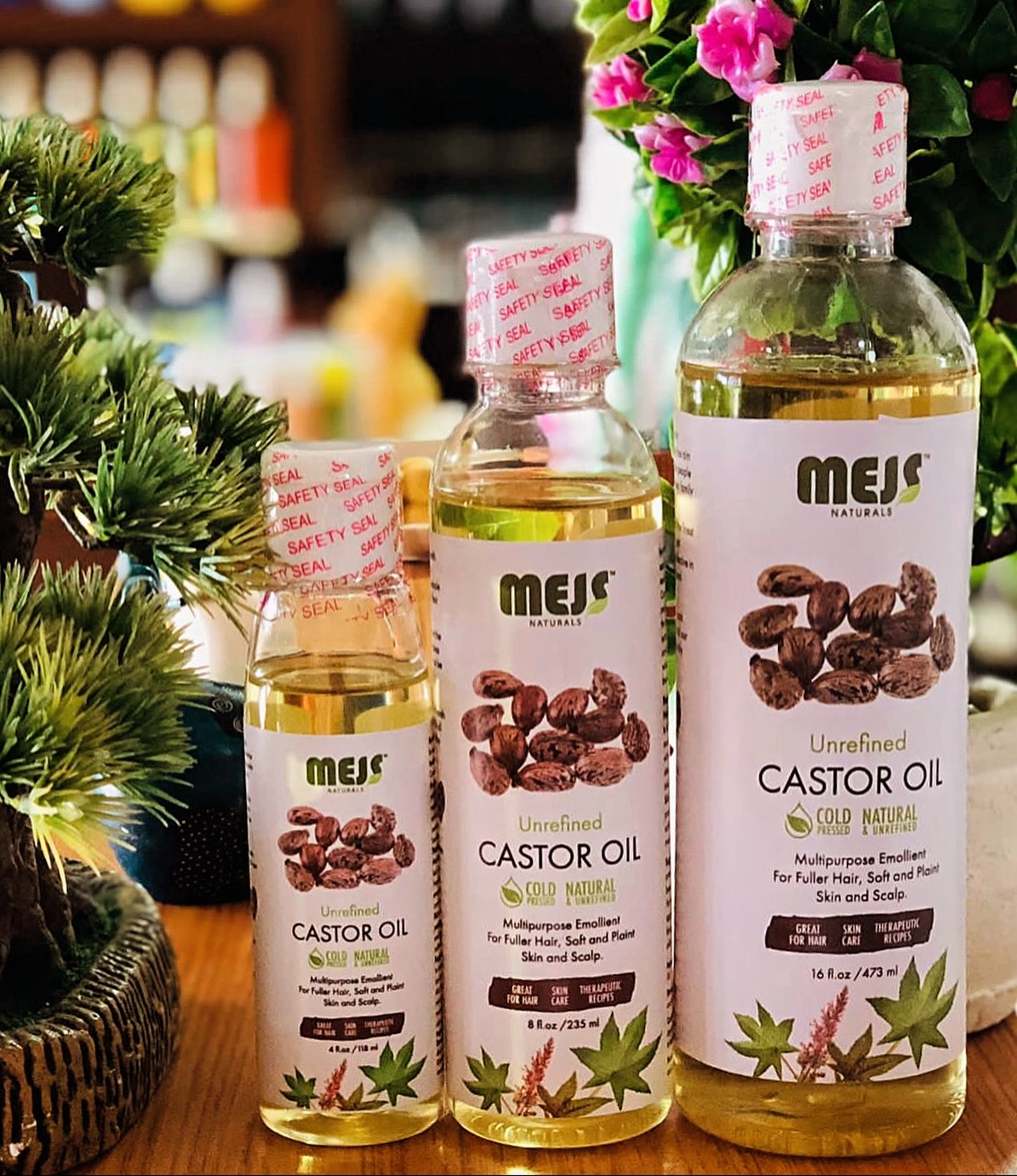 MEJS Cold-Pressed, Hexane-Free Castor Oil
Nature’s all-in-one remedy for glowing skin and healthy hair
For Skin: Deeply hydrates, softens & rejuvenates, leaving your skin smoother, softer, and radiant.
For Hair: Coats each strand to lock in moisture, stimulate growth & fight scalp infections.
Rich in anti-inflammatory & antioxidant properties trusted for centuries for their healing power.
Give your skin & hair the care it deserves.
Website: www.mejsnaturals.com
📍: North Kaneshie Swanlake CPP junction.
📱/WhatsApp: 0540239747
#MEJSNaturals #CastorOil #NaturalBeauty #HealthyHair #GlowingSkin #AyurvedicCare