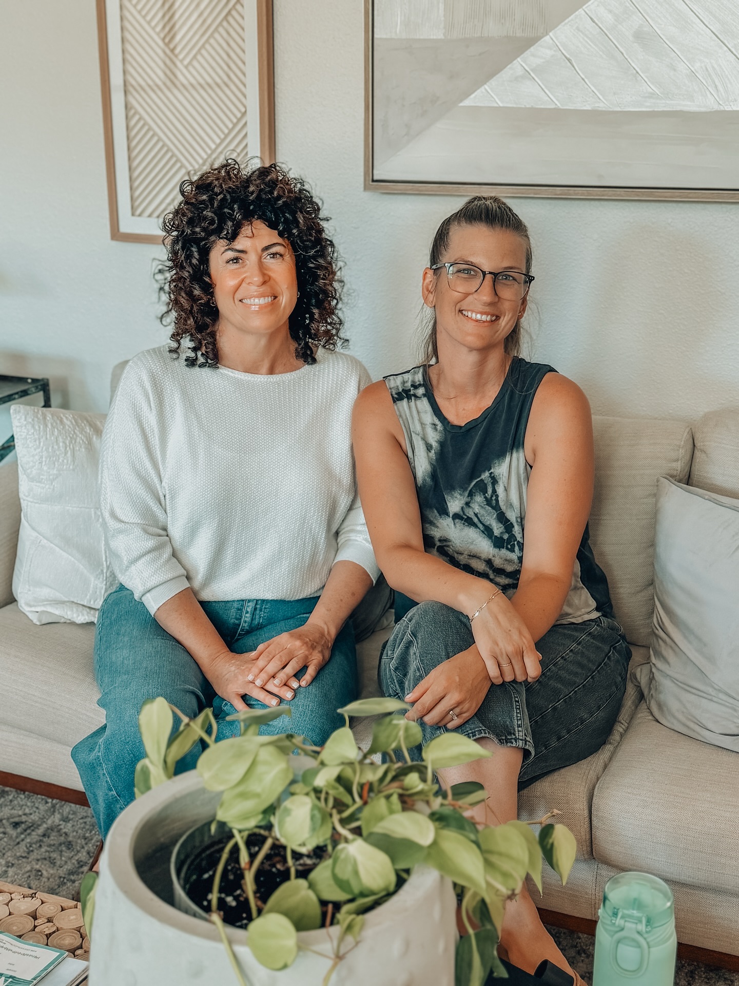 We’re honored to be a proud sponsor of the upcoming Circle Family Center Gala on September 20, 2025 🪩🥂
The Circle is more than a nonprofit, it’s a place where families find resources, connection, and support during life’s most vulnerable seasons. Their mission to uplift and empower parents beautifully aligns with what we value most at Derma Bella: transformation, care, and resilience. 💛
We’d love for our clients, friends, and community to join us in celebrating and supporting this incredible organization. Together, we can create a stronger, more connected future for families. 🌿
#thecirclefamilycenter #communitycare #dermabellaskinstudio #santacruzevents #togetherwerise #prenatalskincare #postnatalskincare